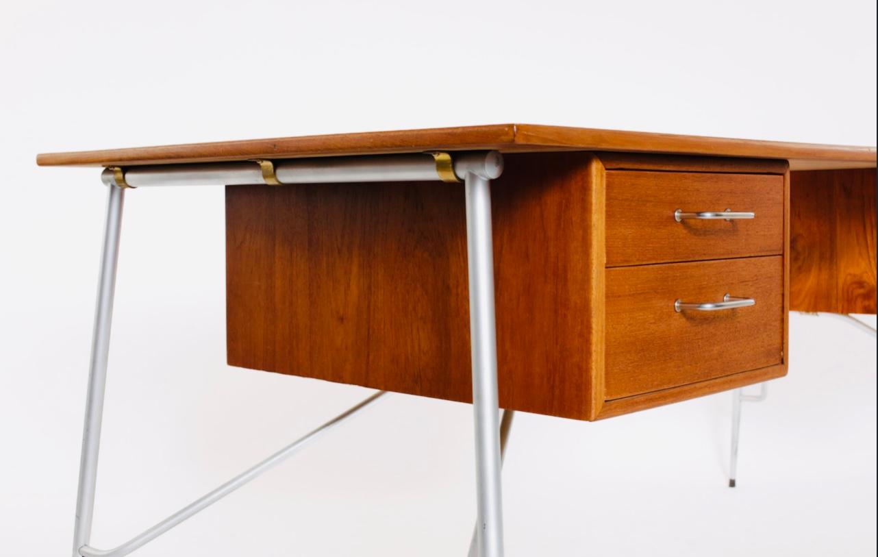 Danish Borge Mogensen Model 202 Teak Desk For Sale
