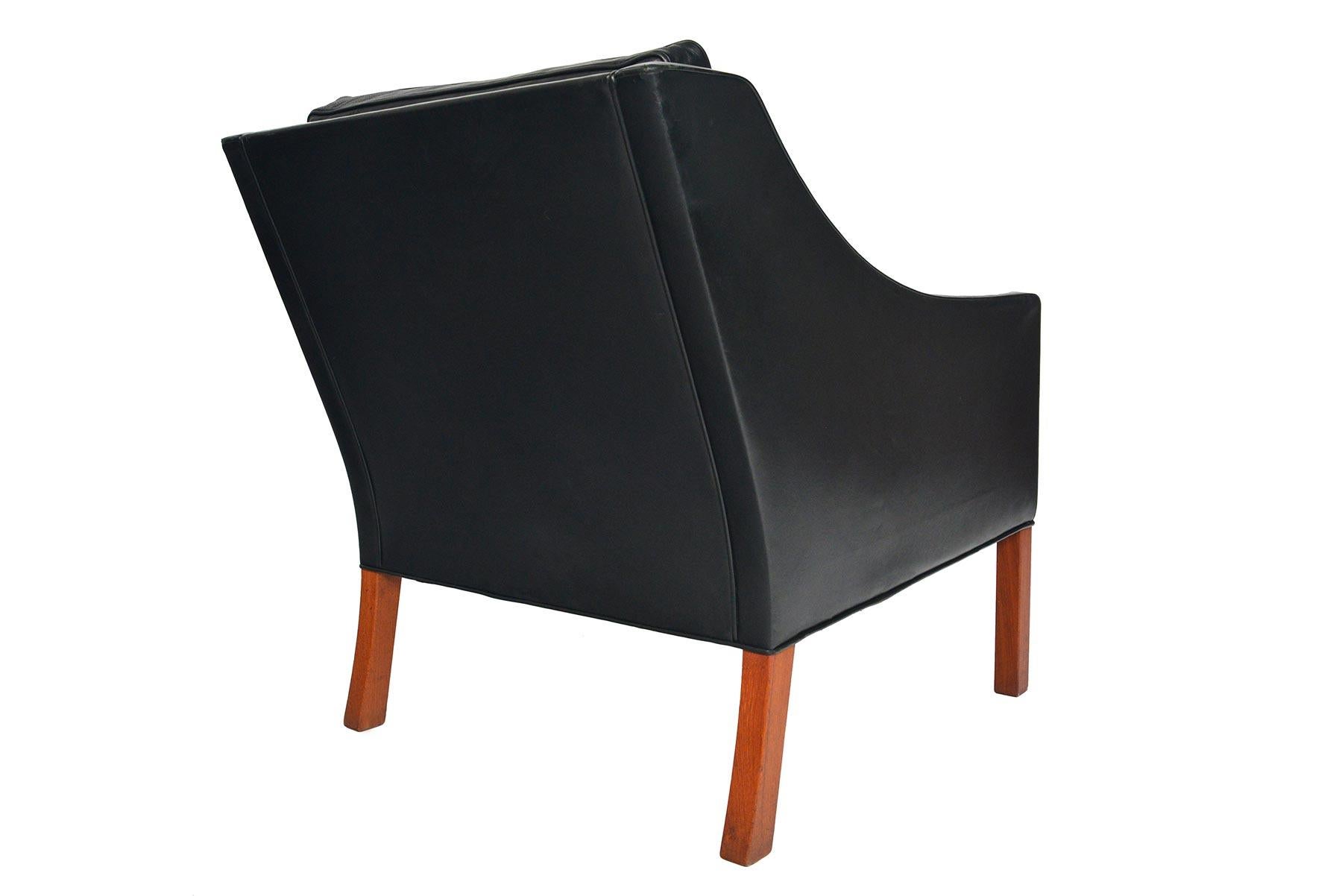 Danish Borge Mogensen Model 2207 Black Leather Lounge Chair