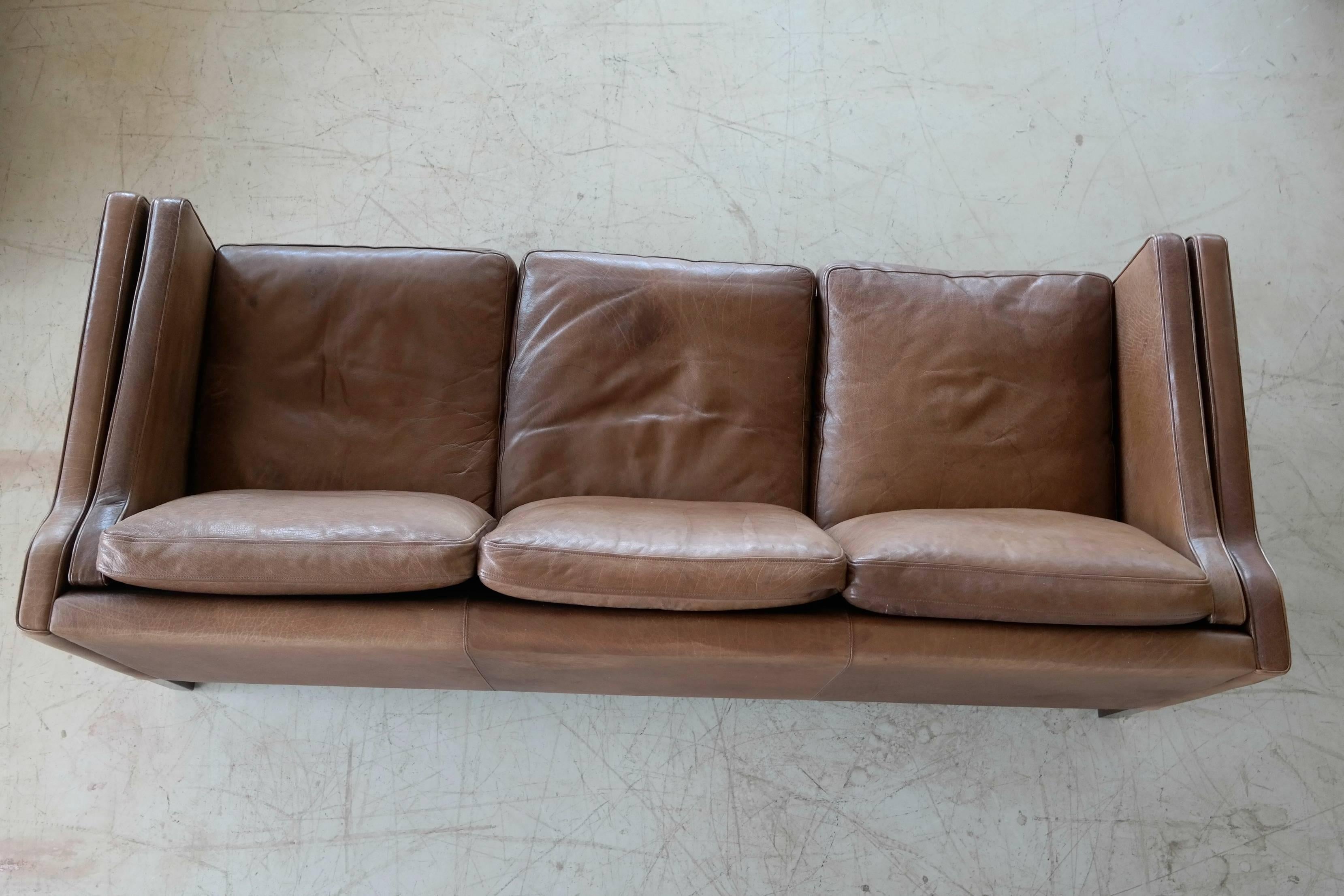 Borge Mogensen Model 2213 Style Sofa in Cappuccino Colored Buffalo Leather 2