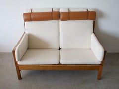 Borge Mogensen Model 225 White Sofa with Oak Frame