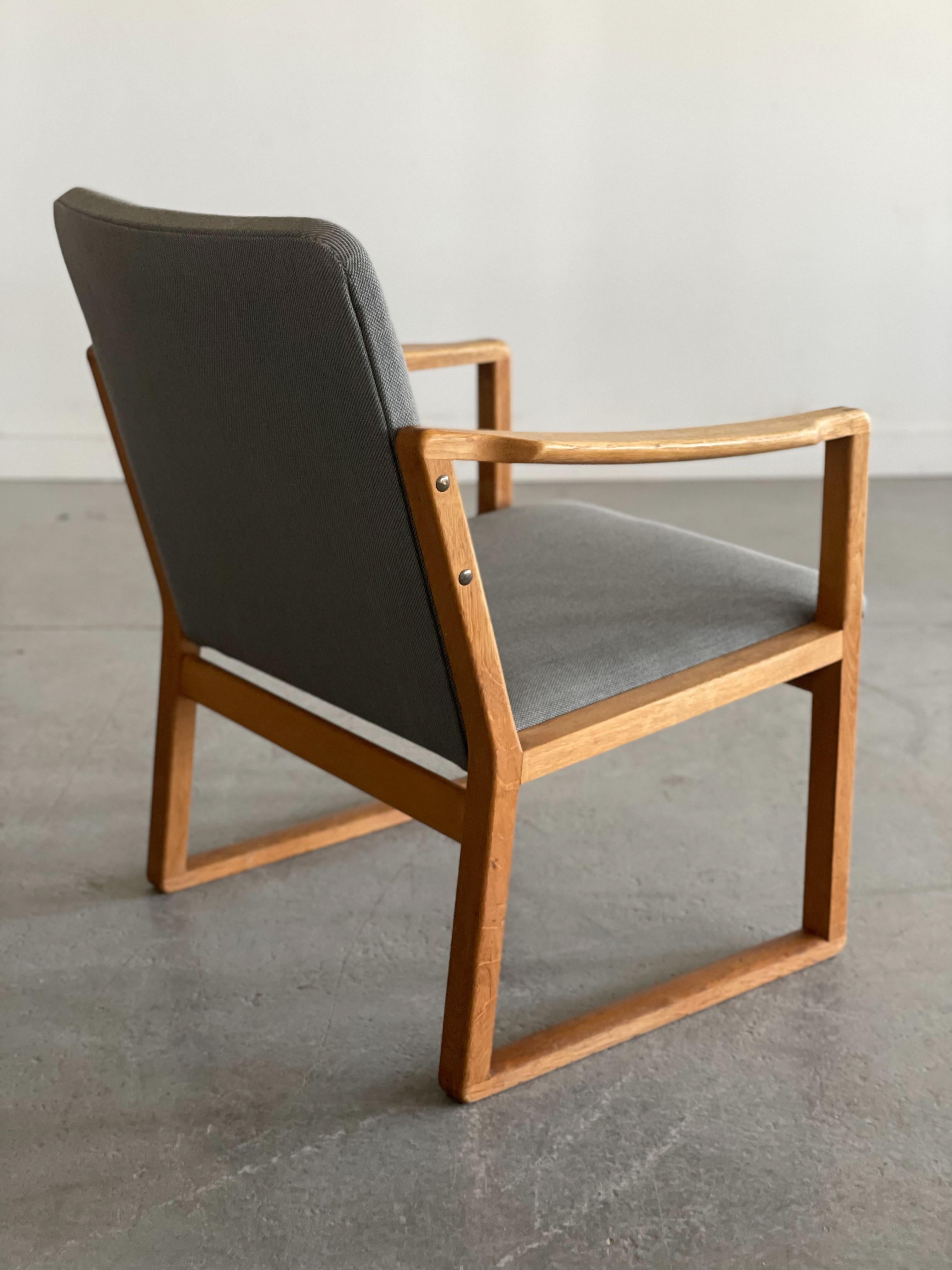 Borge Mogensen Modelo 233 Sillón de roble para Fredericia en venta 6