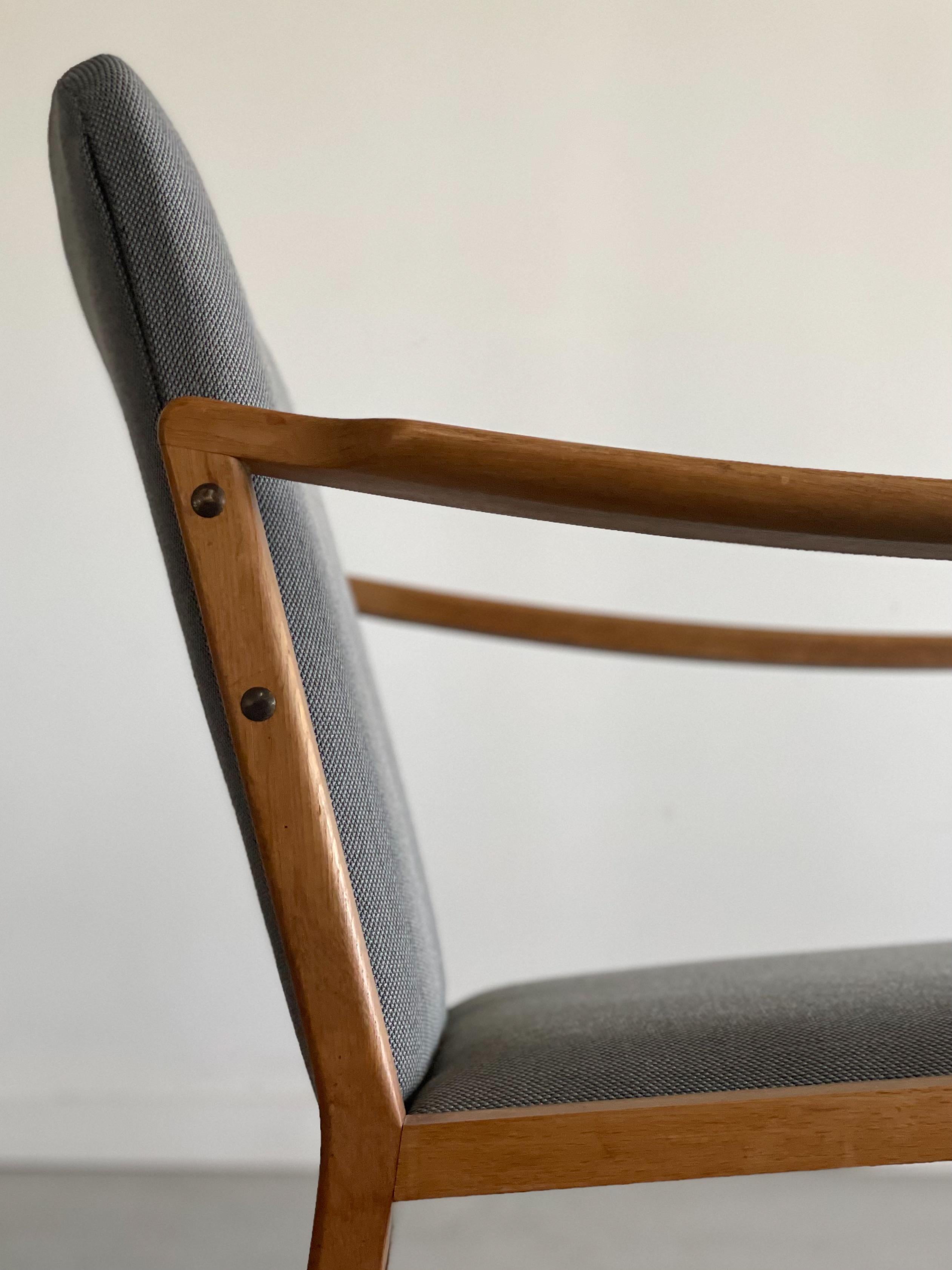 Borge Mogensen Modelo 233 Sillón de roble para Fredericia en venta 1