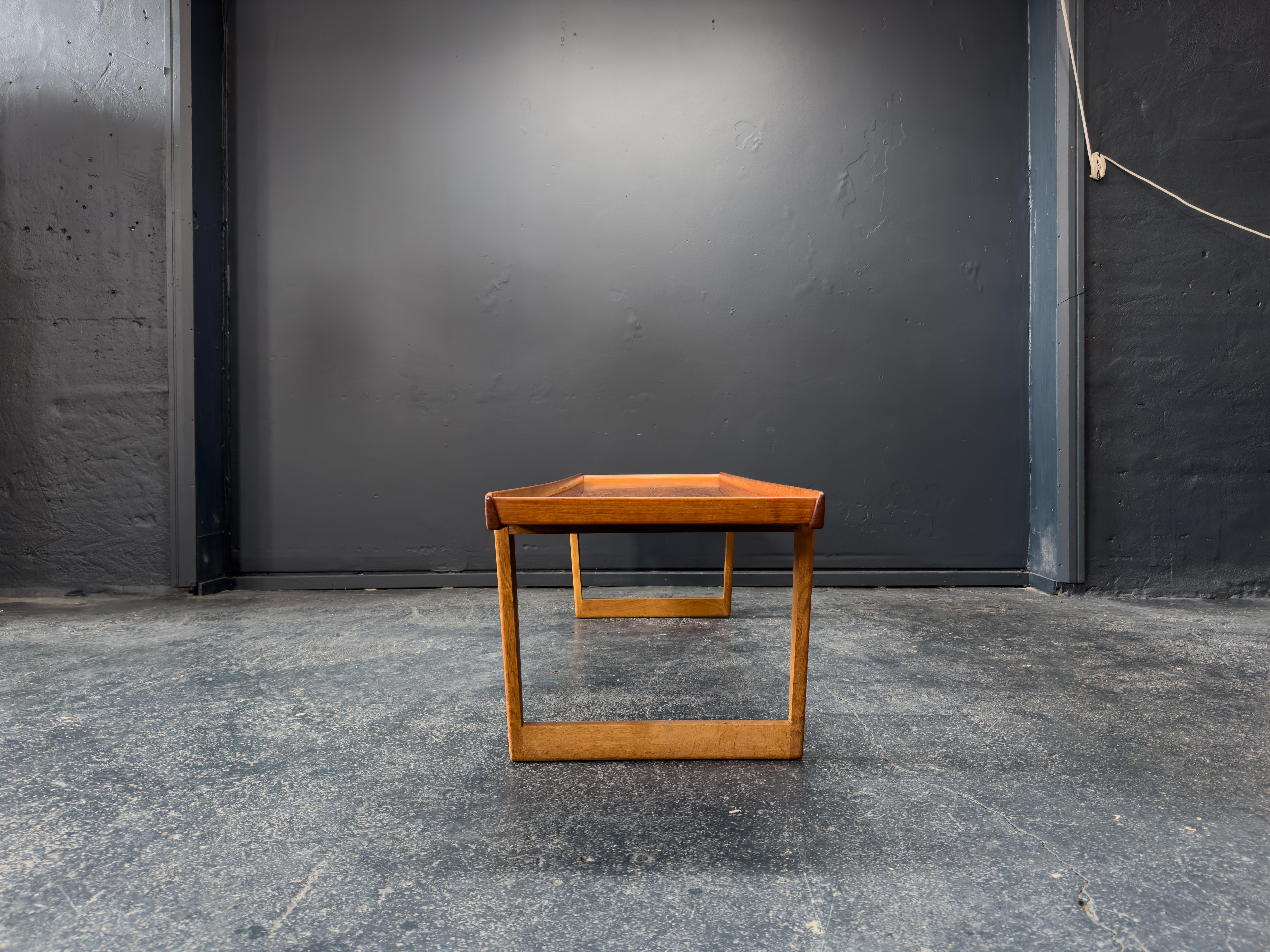 Teck Table basse Borge Mogensensen modèle 264 en vente