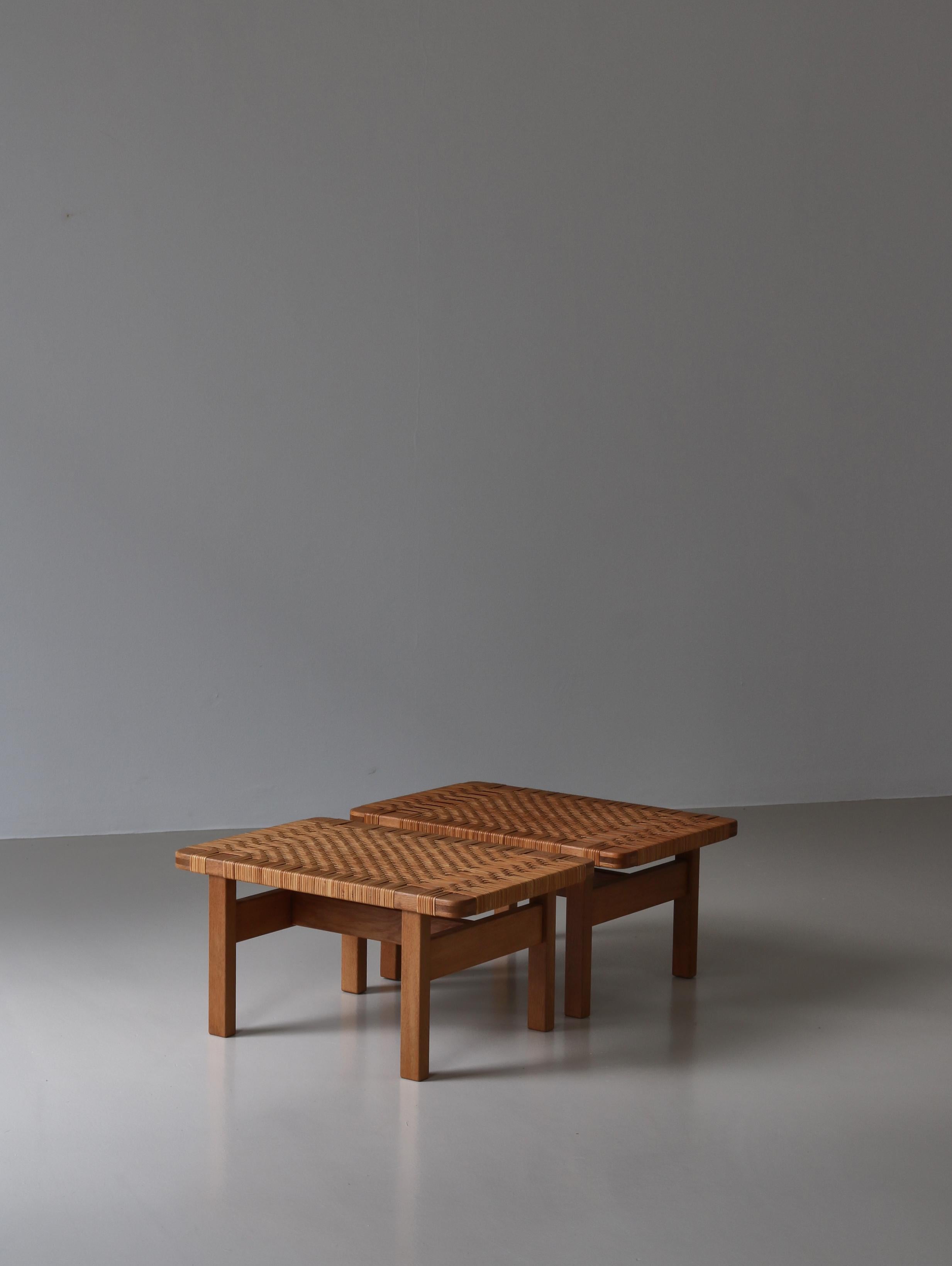 Borge Mogensen Set of Side Tables/Benches in Oak and Rattan Cane, 1960s, Denmark For Sale 5