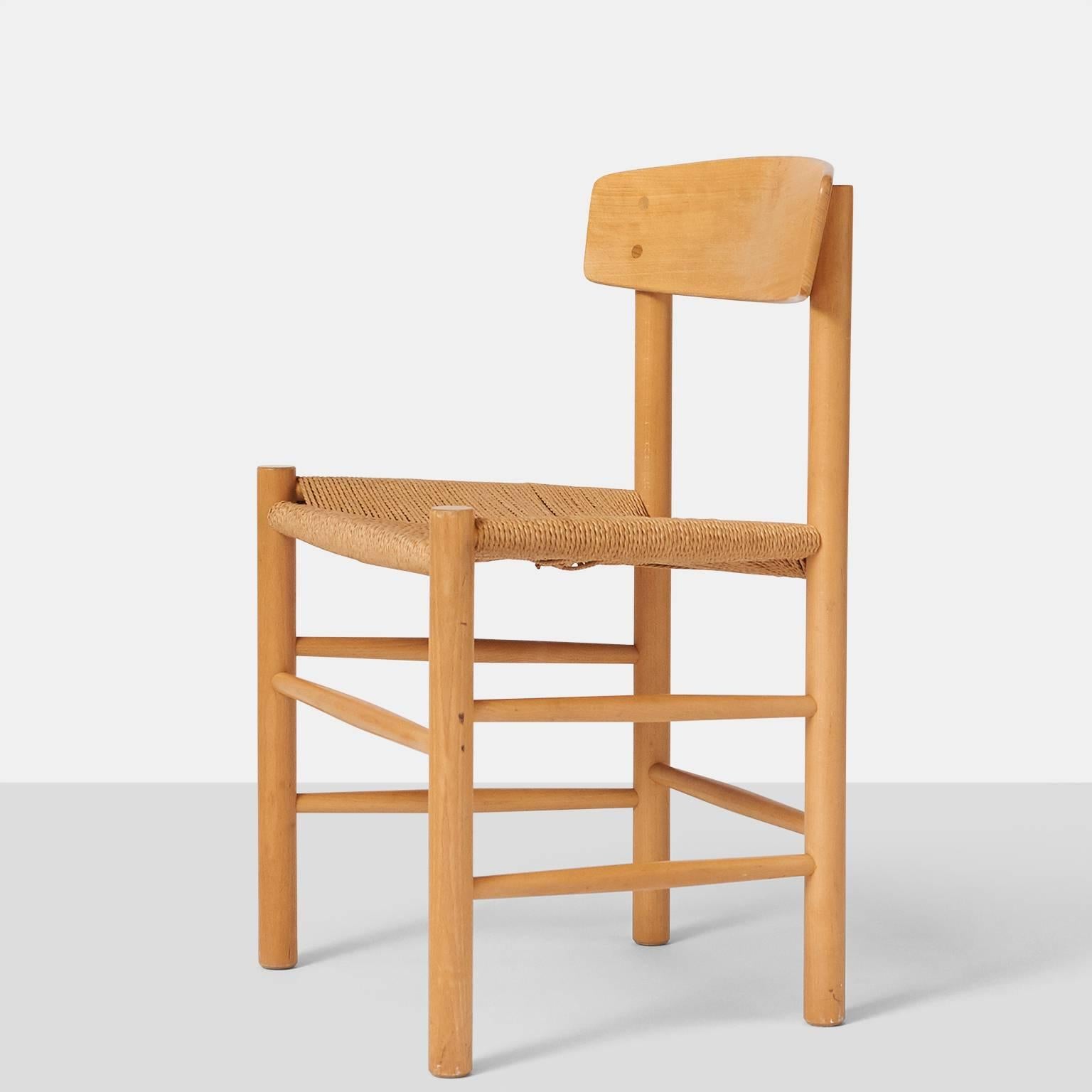 A side chair by Børge Mogensen for FDB. Also known as the Shaker chair, made in beech with paper cord seat.
Denmark, circa 1950s.
