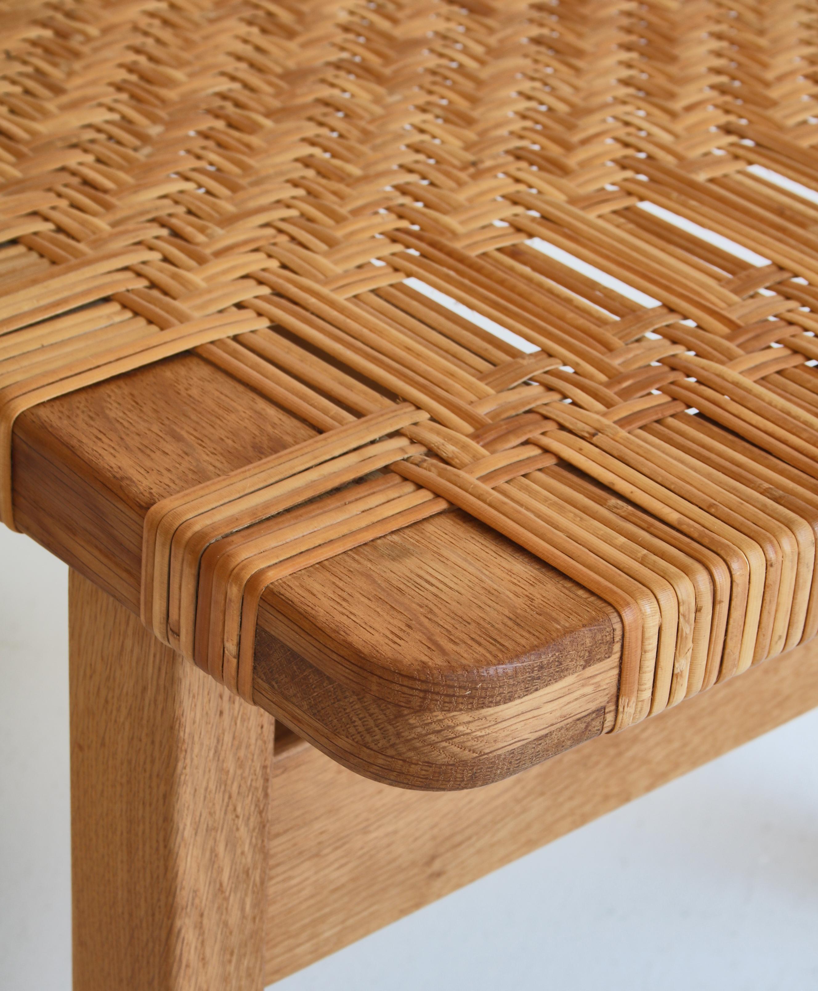 Borge Mogensen Side Table/Bench in Oak and Rattan Cane, 1950s, Denmark For Sale 1