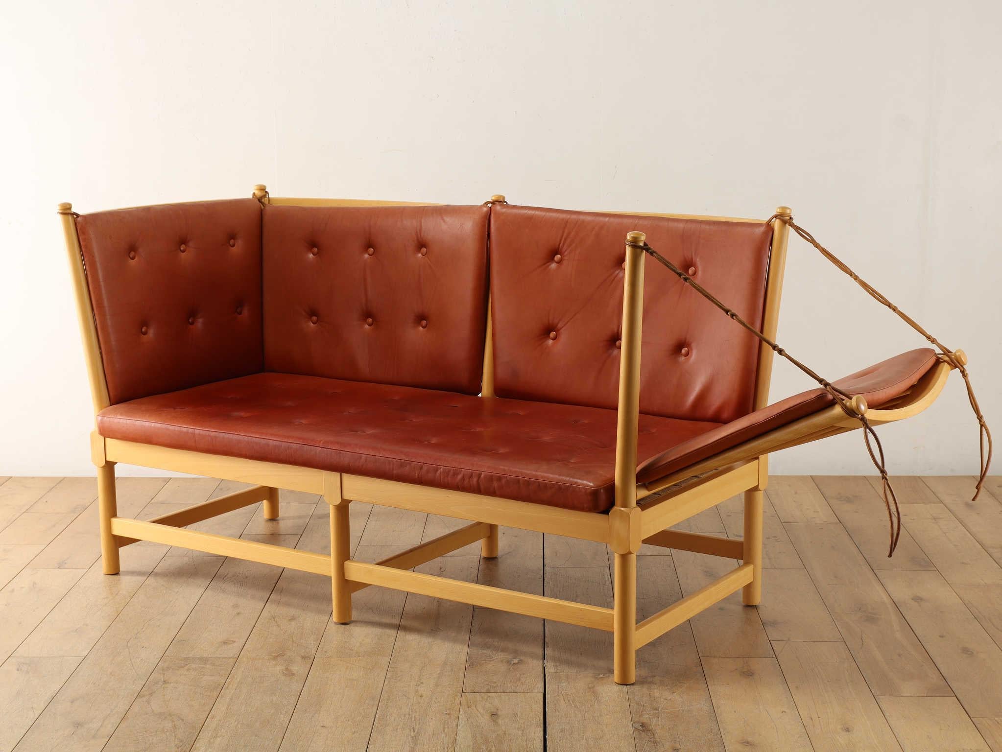 Borge Mogensen Spokeback Sofa 1970's For Sale 7