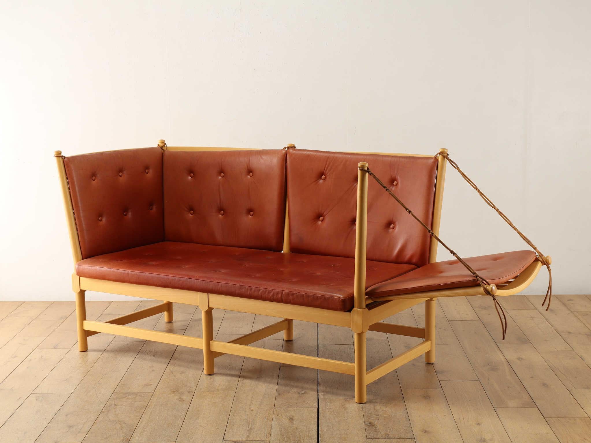 Borge Mogensen Spokeback Sofa 1970's For Sale 8