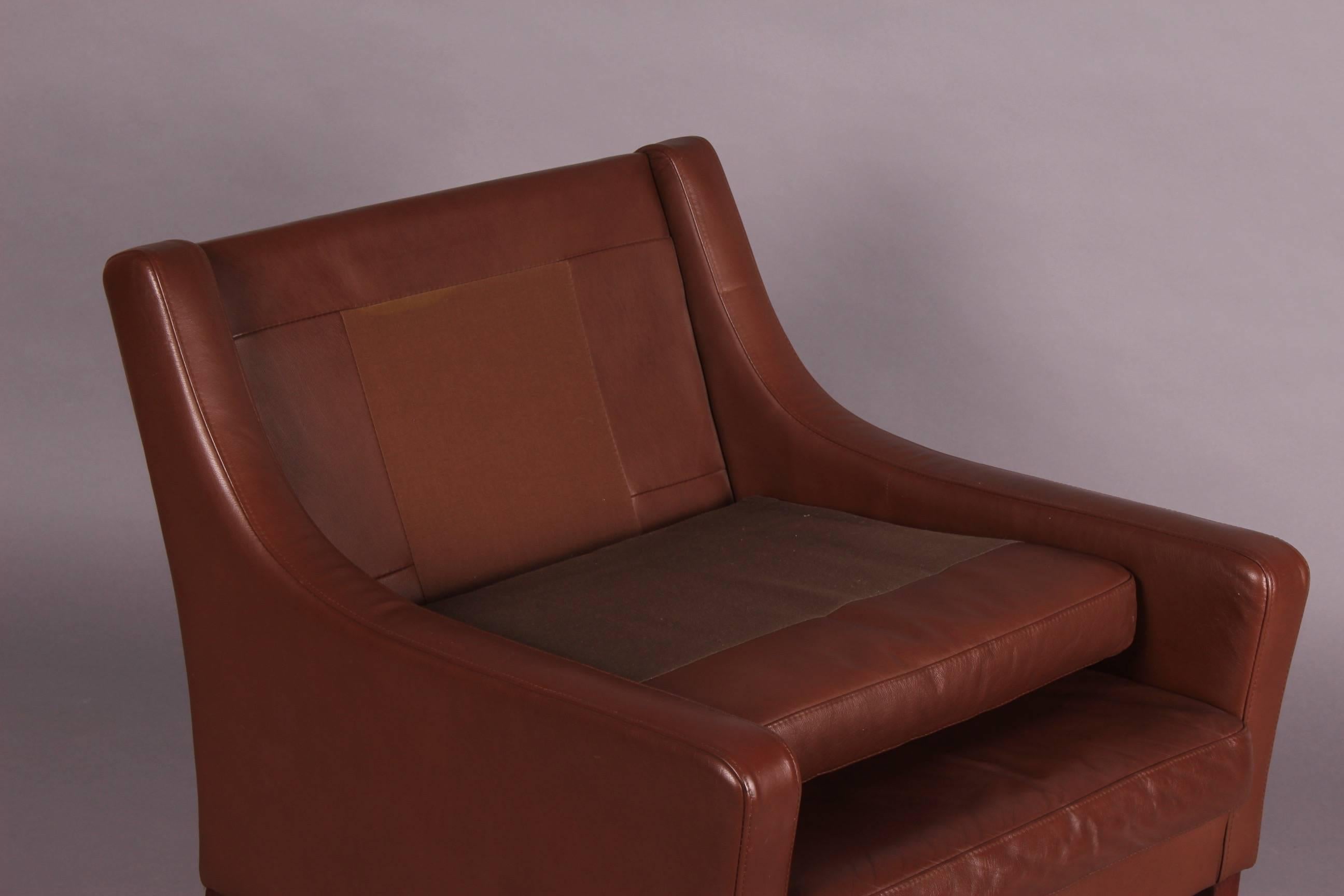 Borge Mogensen Style Leather Armchair In Excellent Condition In grand Lancy, CH