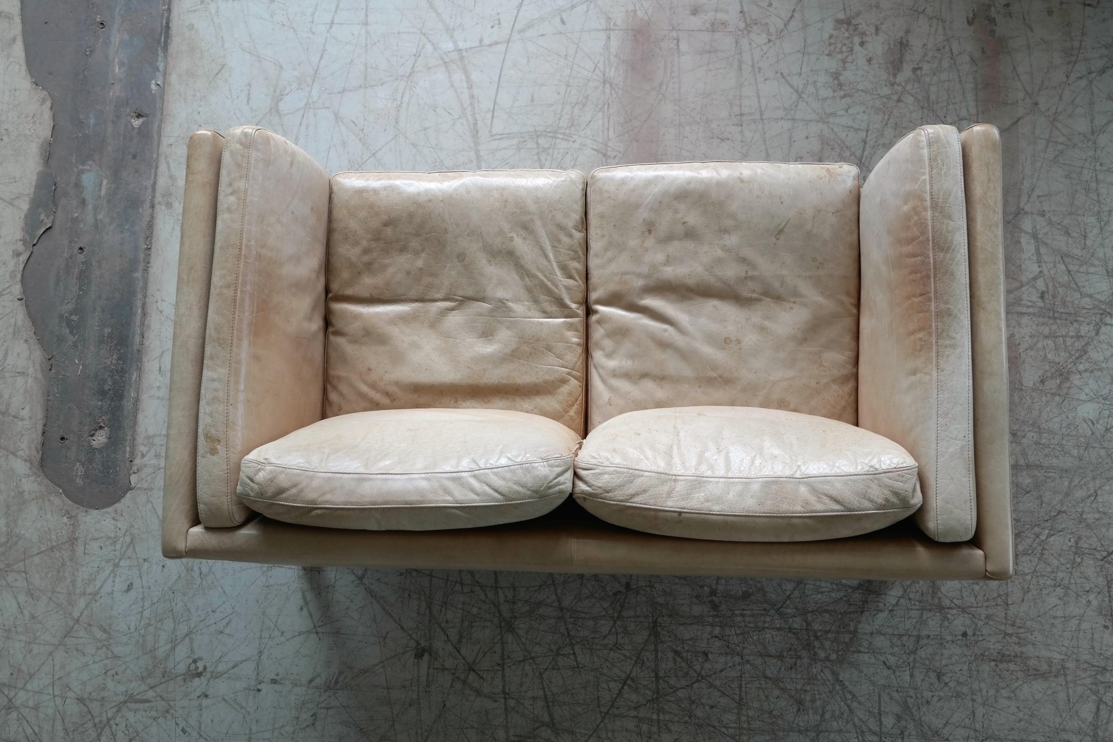Borge Mogensen Style Two-Seat Sofa in Tan Patinated Leather by Stouby 6