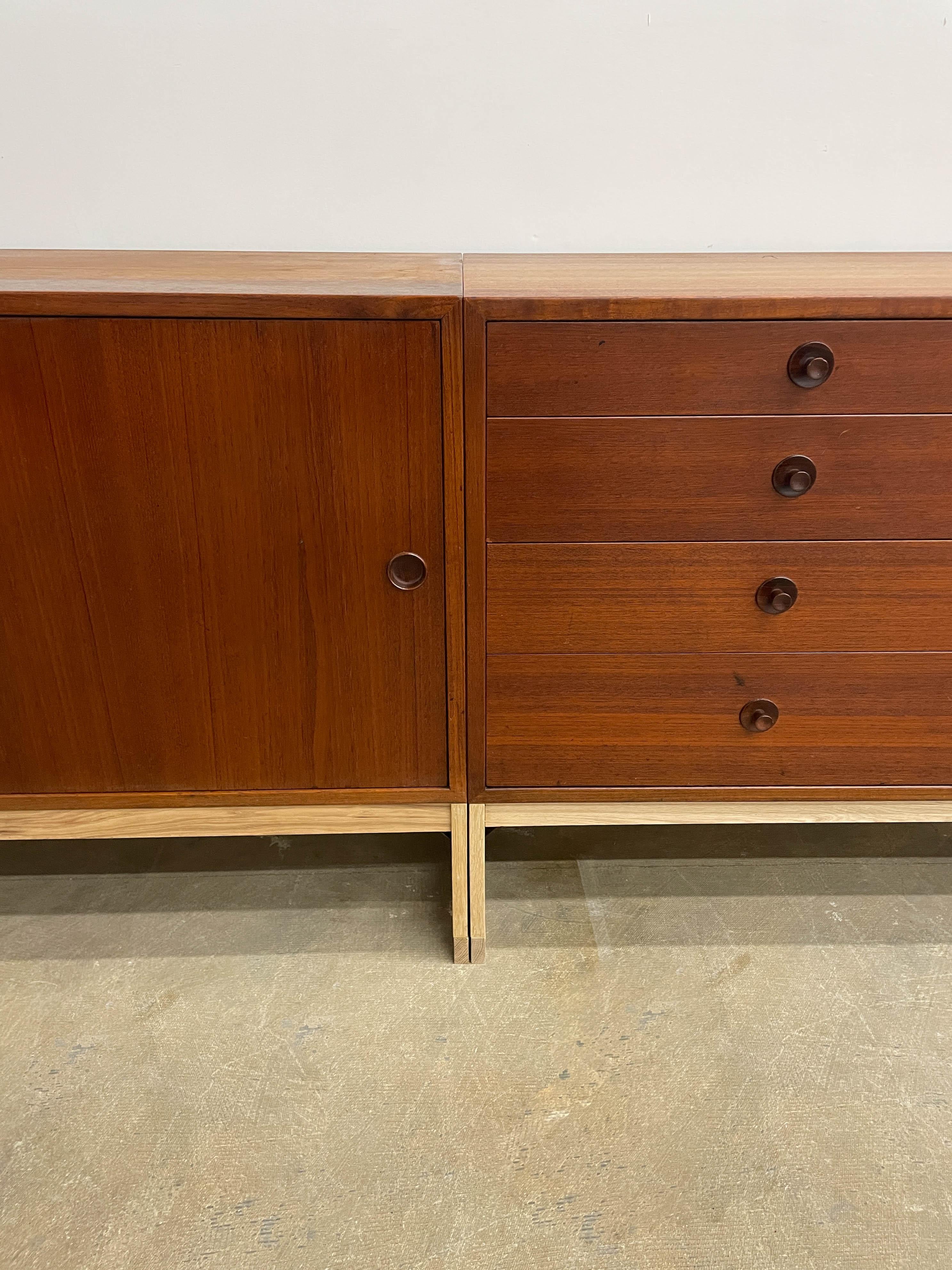 Borge Mogensen Teak and Oak cabinet set For Sale 6