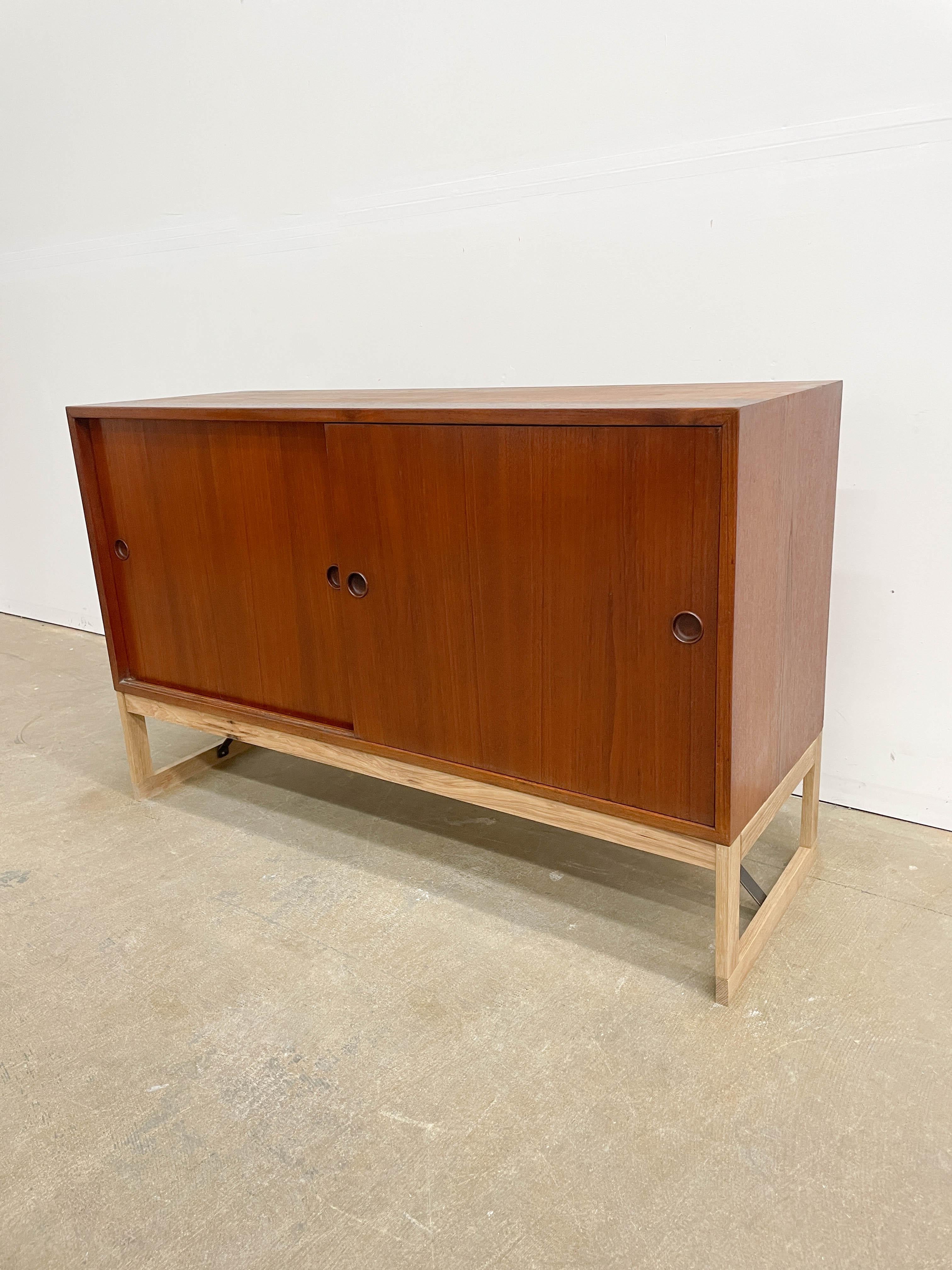 20th Century Borge Mogensen Teak and Oak cabinet set For Sale