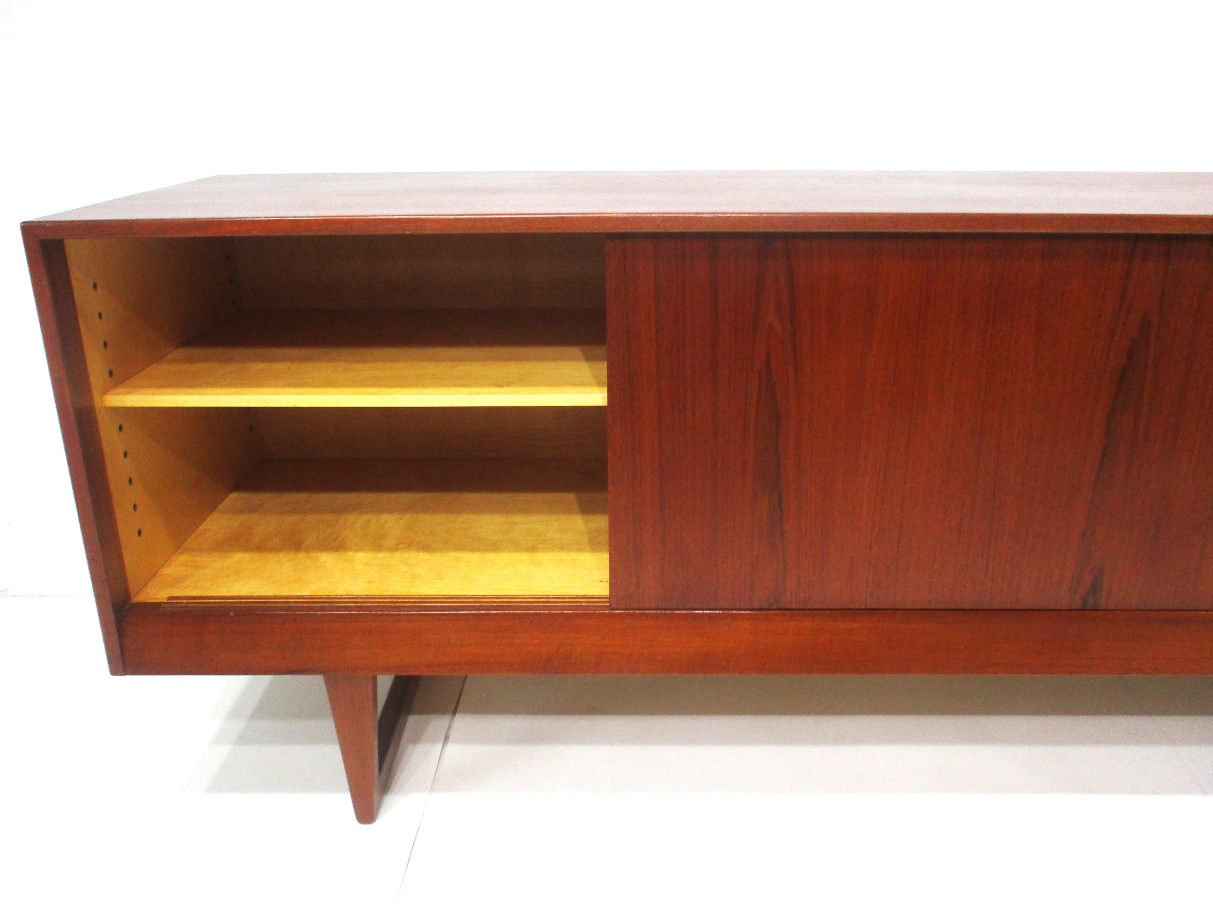 Credenza Sever in teak di Borg Mogensen per Povl Dinesen in vendita 1