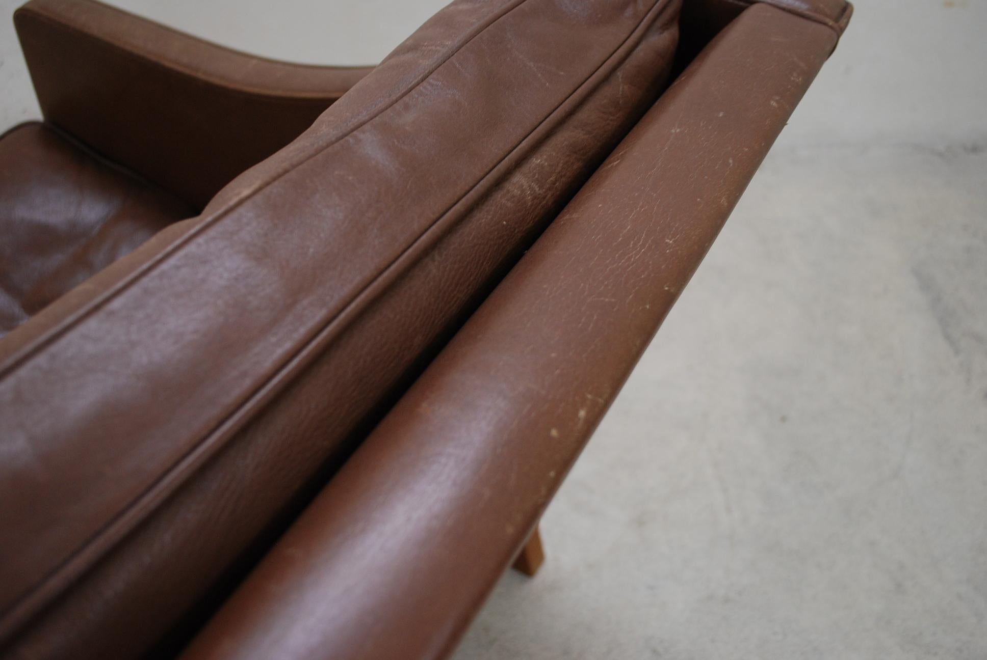 Børge Mogensen Vintage Leather Armchair Model 2207 Brown for Fredericia 4