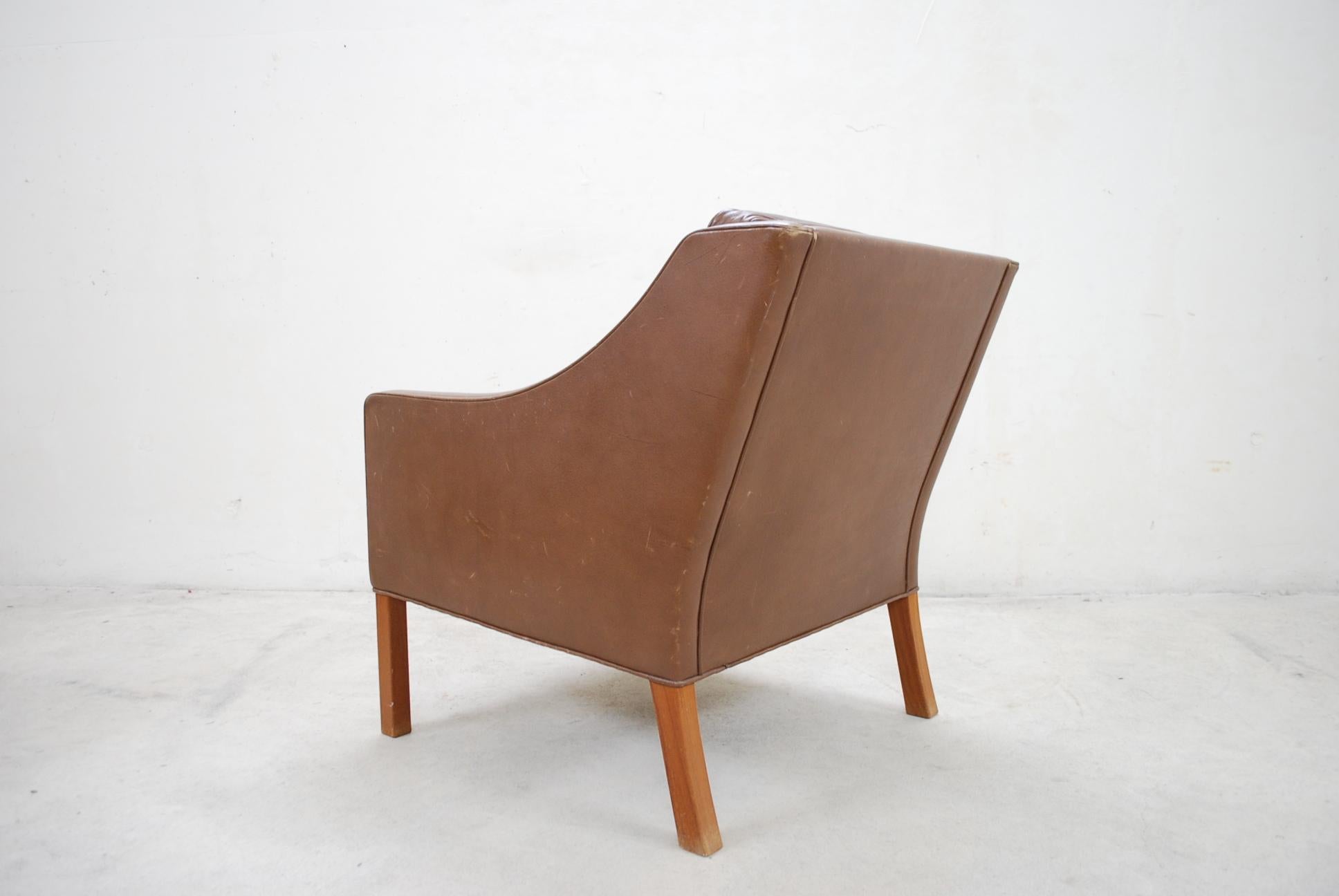 Børge Mogensen Vintage Leather Armchair Model 2207 Brown for Fredericia 5