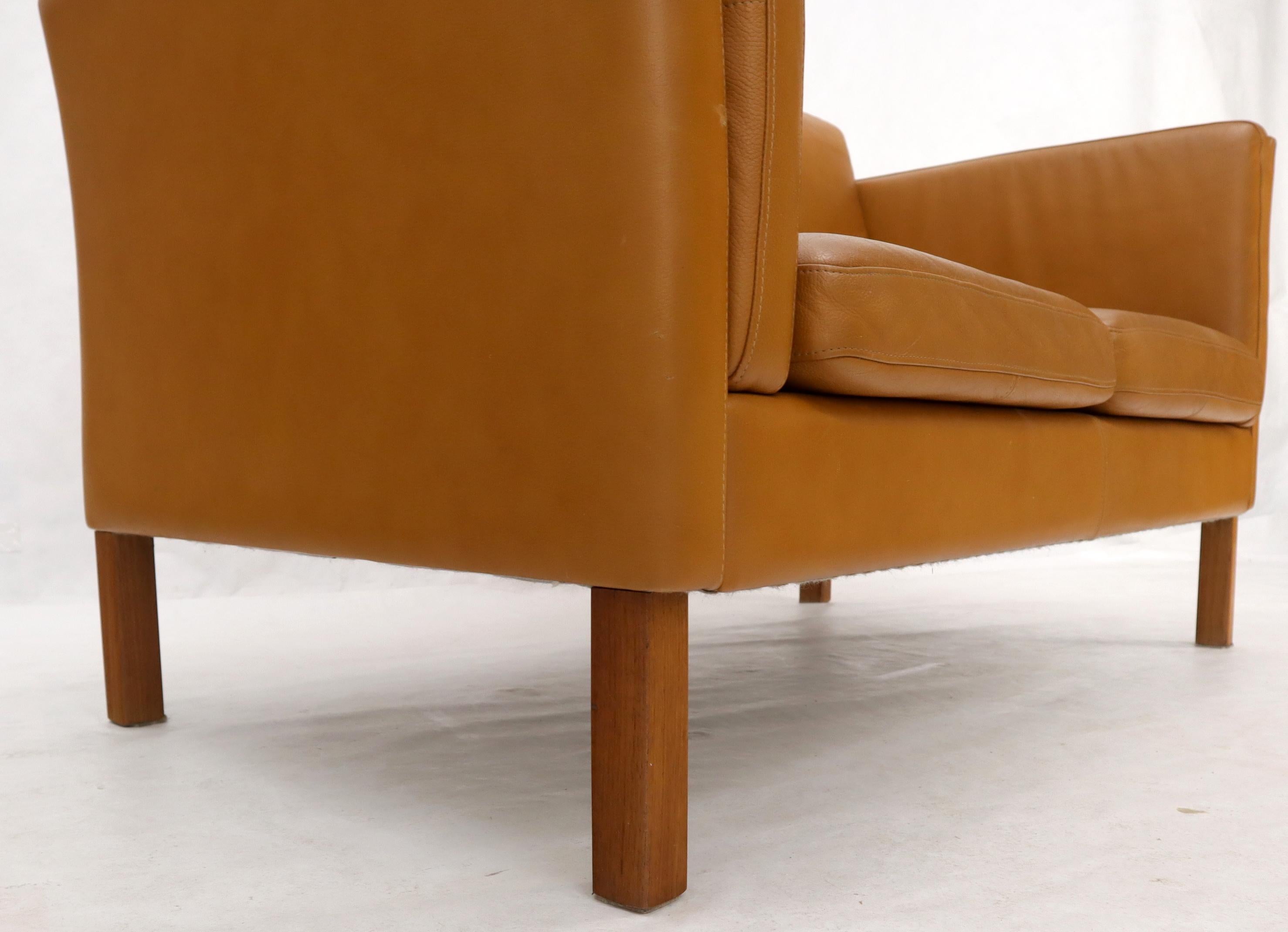 Borge Mogenson Loveseat-Sofa aus braunem Leder, dänisch, Mid-Century Modern (Moderne der Mitte des Jahrhunderts) im Angebot