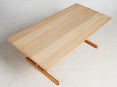 Danish Modern Borge Morgensen Shaker series Model 5267 Oak Coffee table