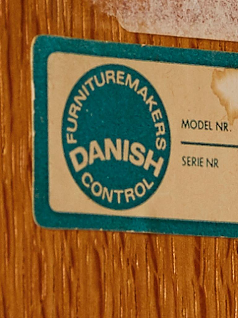 Danois Table basse moderne danoise Borge Morgensen en chêne de la série Shaker, modèle 5267  en vente