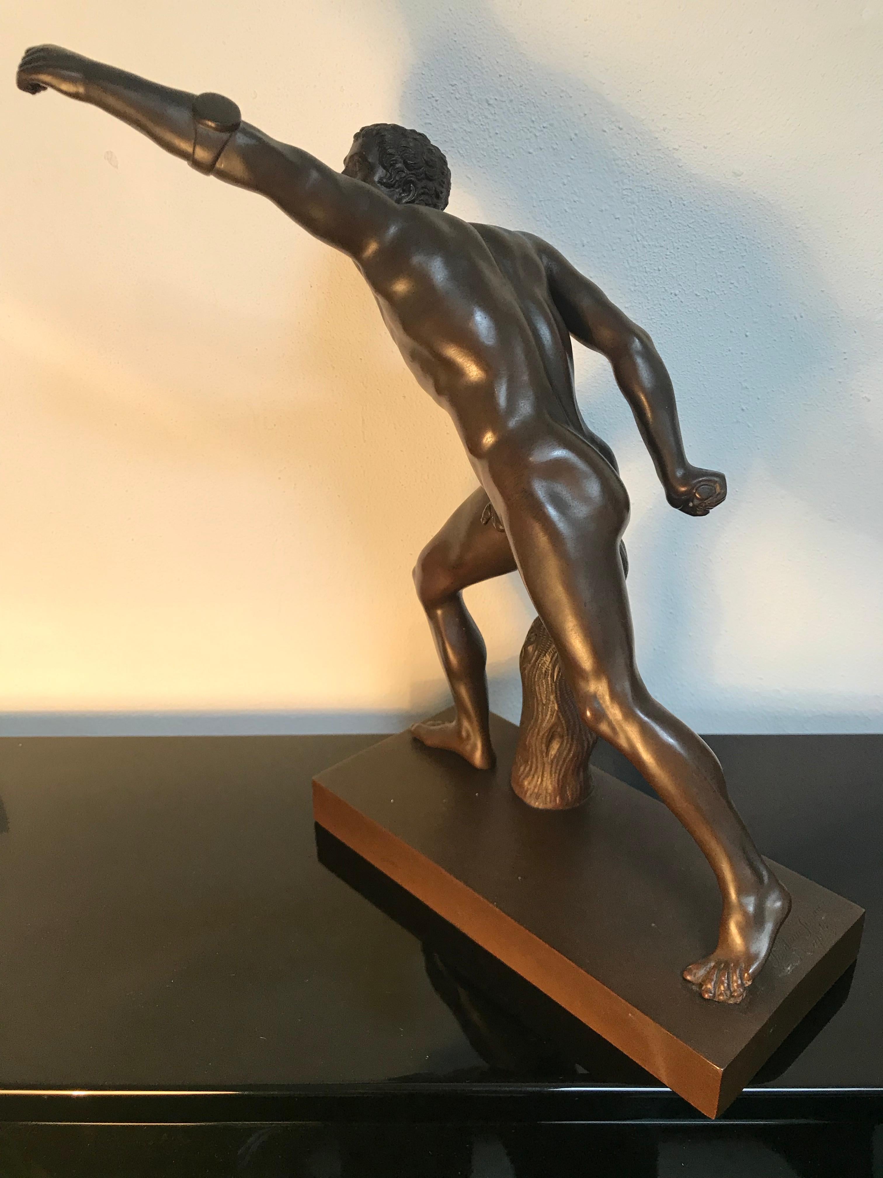 Borghese Gladiator in Bronze, circa 1900, Naples For Sale 4