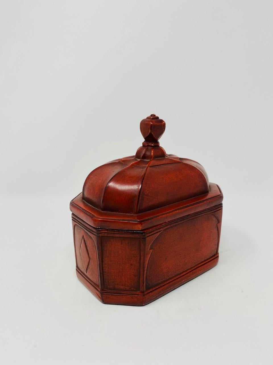 Borghese Italian Ceramic Box For Sale 1