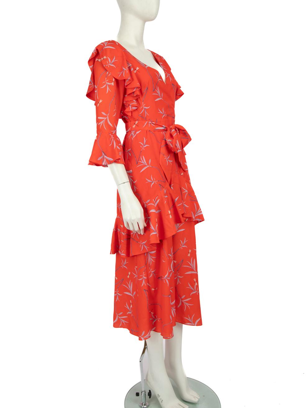 CONDITION is Very good. Minimal wear to the dress is evident. Discolouration on the lower front, lower back and waist belt. Puck to the weave under the centre back zip on this used Borgo De Nor designer resale item.
 
 Details
 
 
 Red
 
 Polyester

