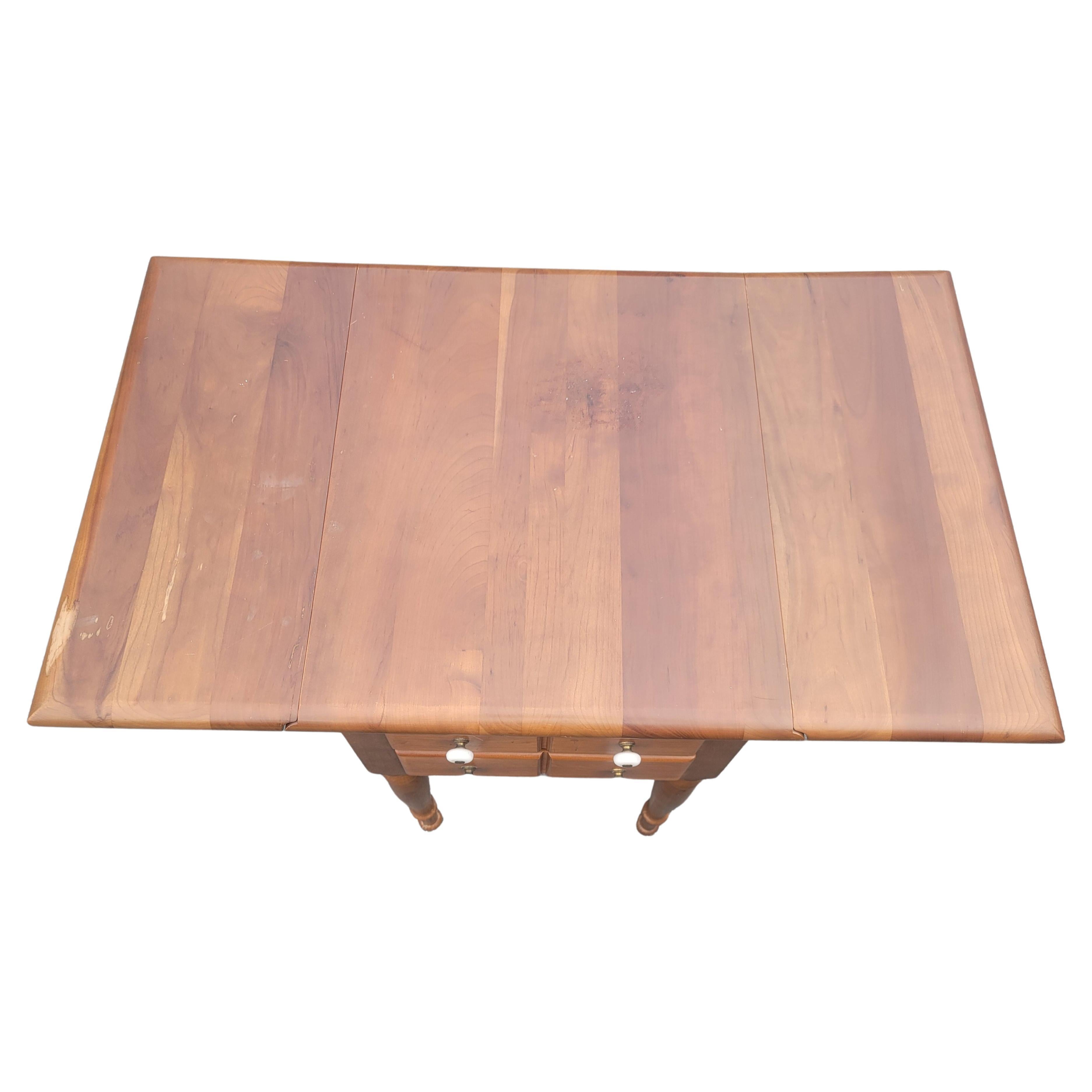 Boring Furniture Victorian Cherry Drop-Leaf Pembroke Tables, a Pair For Sale 3