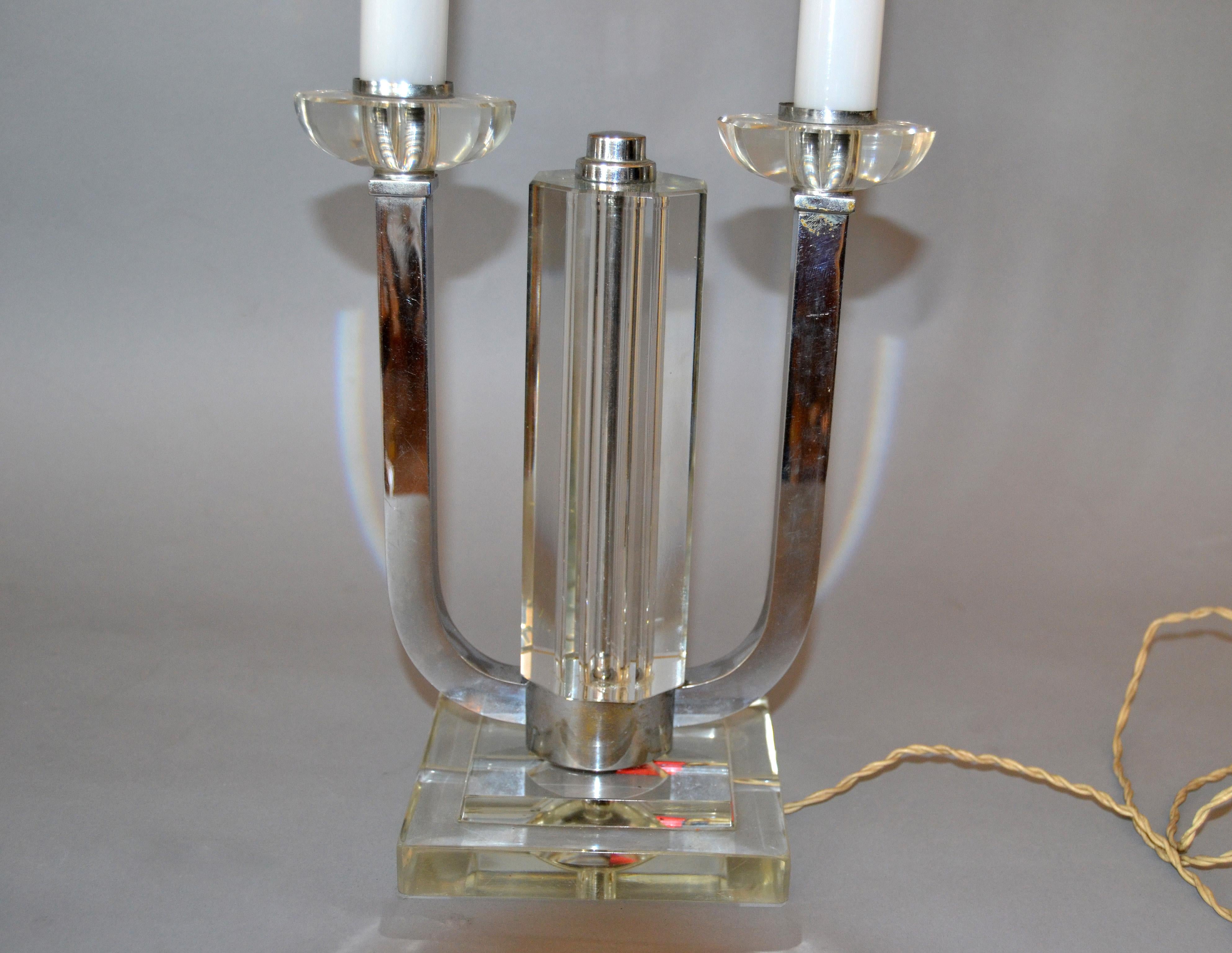 Boris Jean Lacroix French Art Deco Nickel and Crystal Table Lamp In Good Condition In Miami, FL