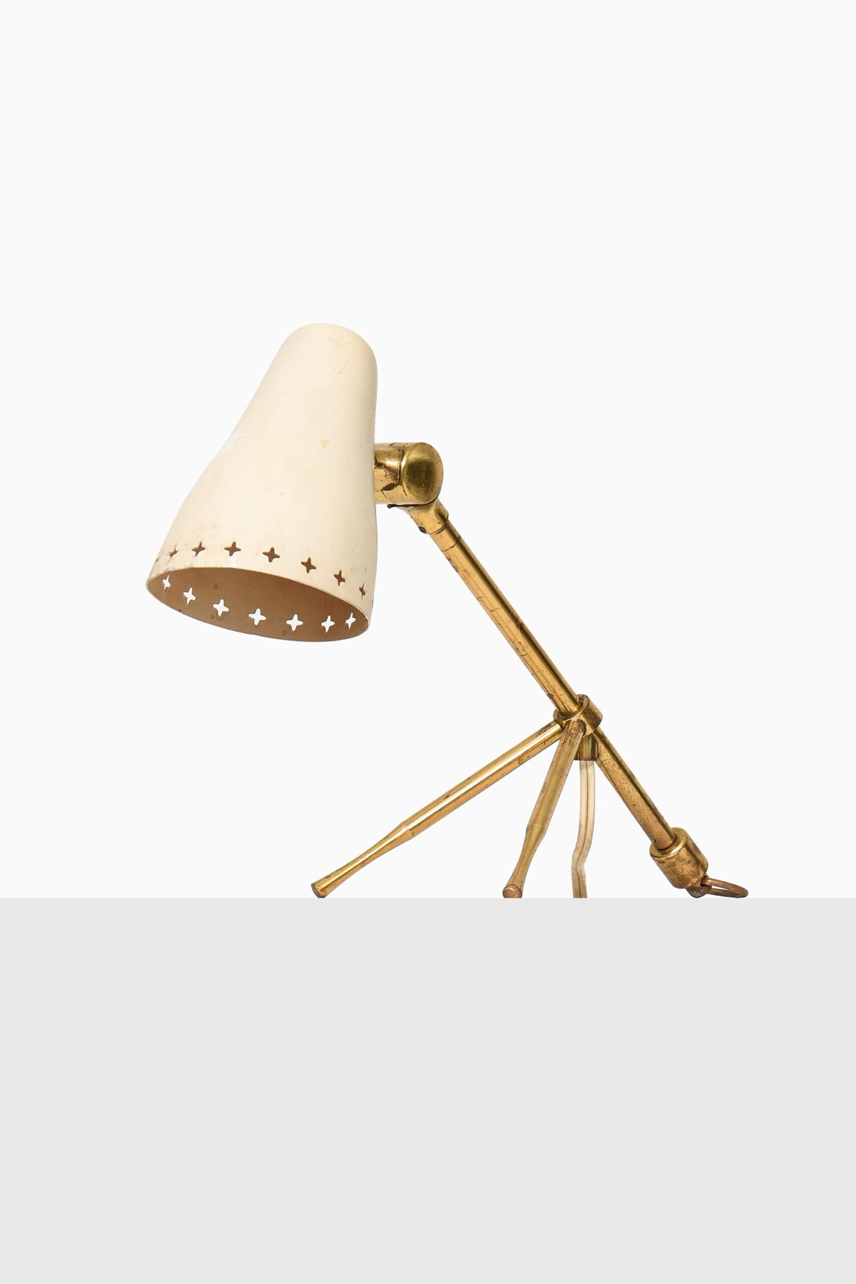Rare lampe de table/applique conçue par Boris Lacroix. Produit par Falkenbergs Belysning en Suède.