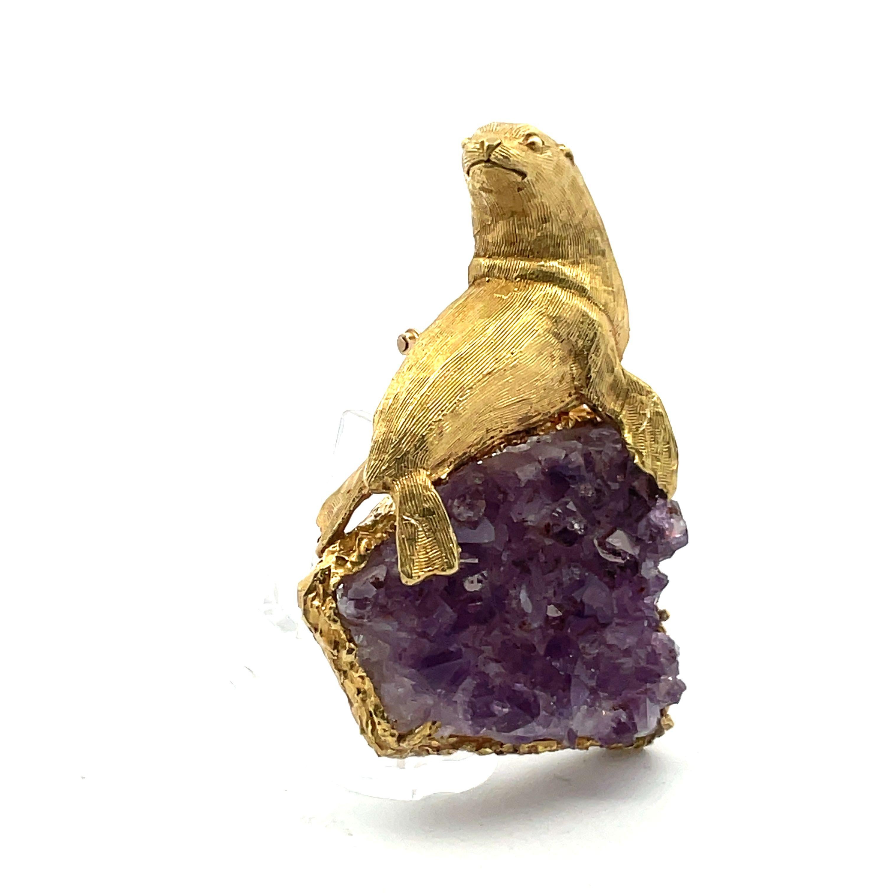 Boris LeBeau 18K Amethyst Brooch In Good Condition For Sale In New York, NY