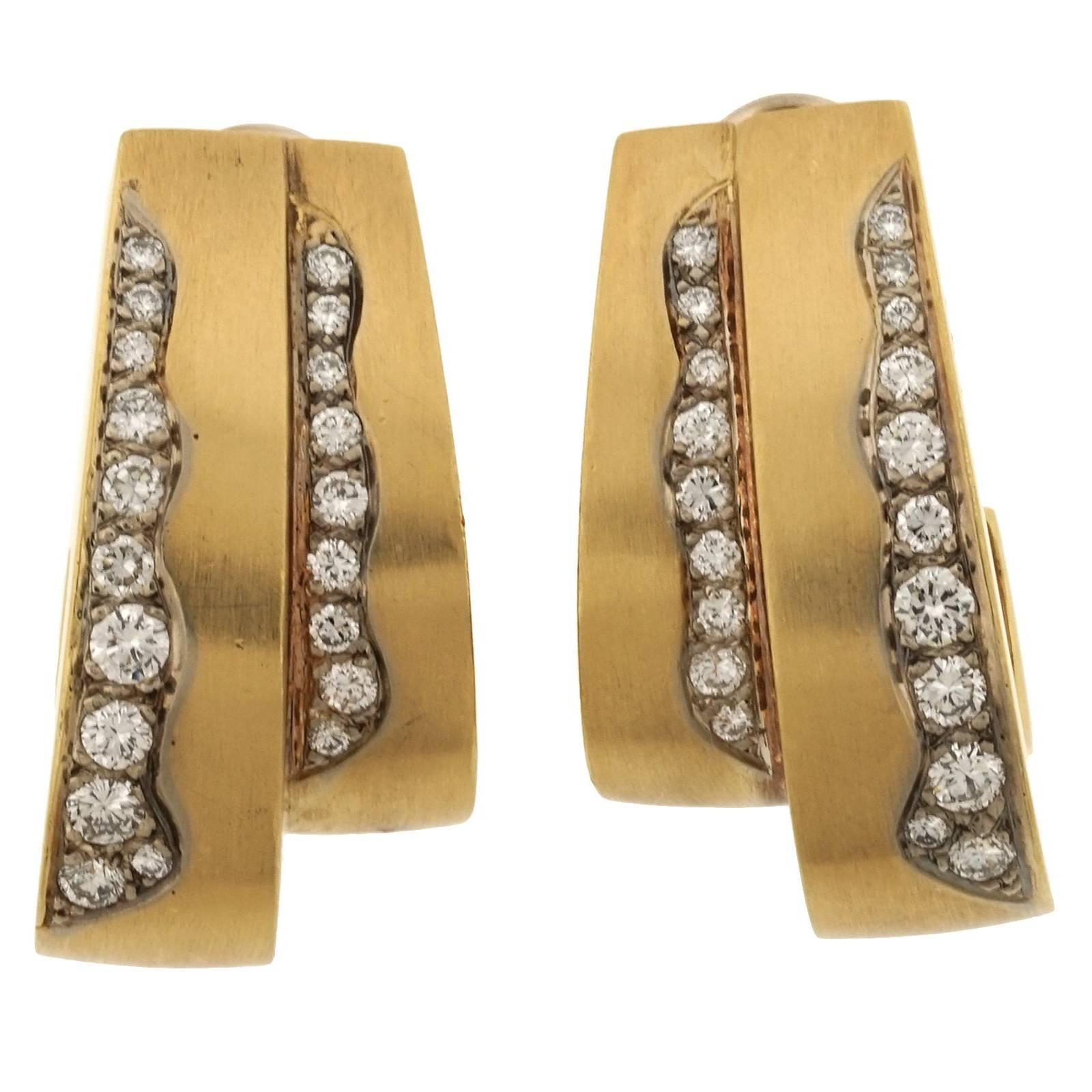 Boris Lebeau Retro Earrings 1977 18 Karat Yellow Gold 1.70 Carat Total For Sale