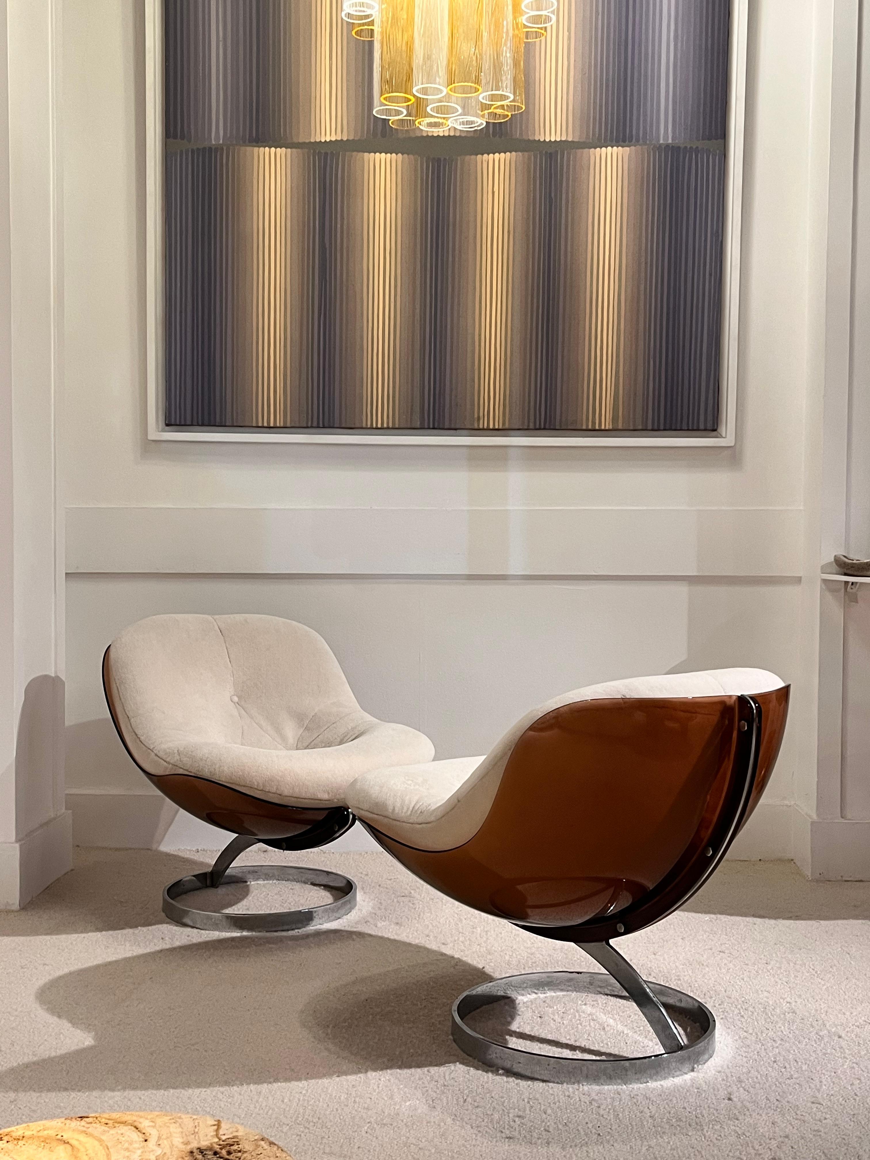 Français Boris Tabacoff - Paire de fauteuils de salon sphériques, pour MMM, 1971