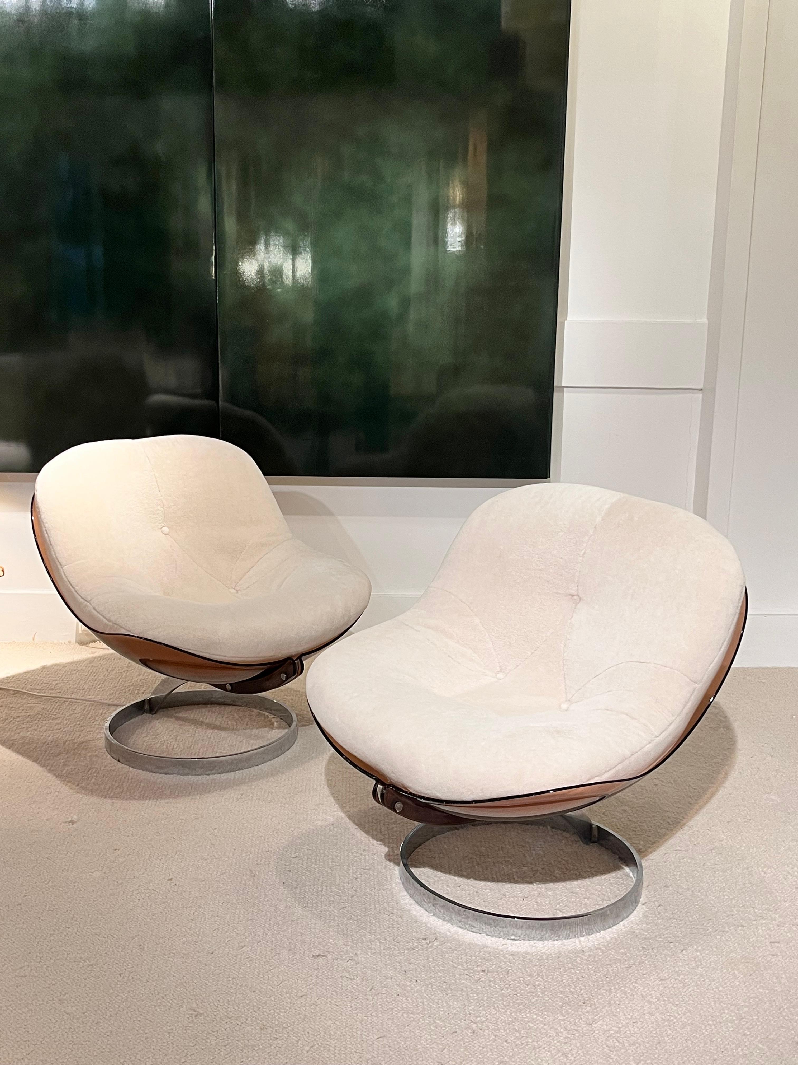 Métal Boris Tabacoff - Paire de fauteuils de salon sphériques, pour MMM, 1971