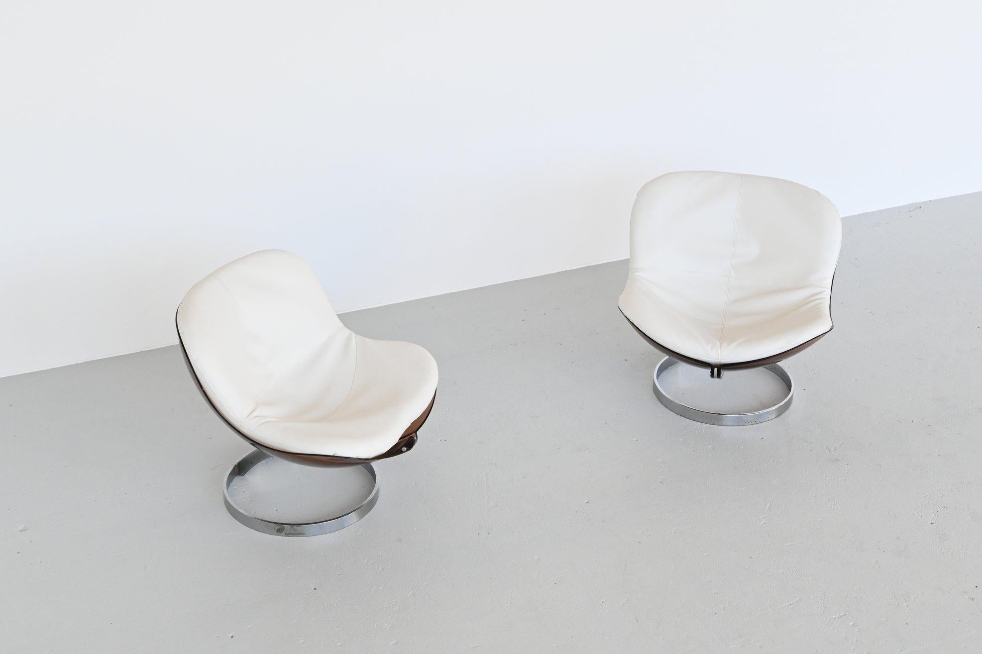 Plexiglass Boris Tabacoff Sphere lounge chairs Mobilier Modulair Moderne, France, 1971