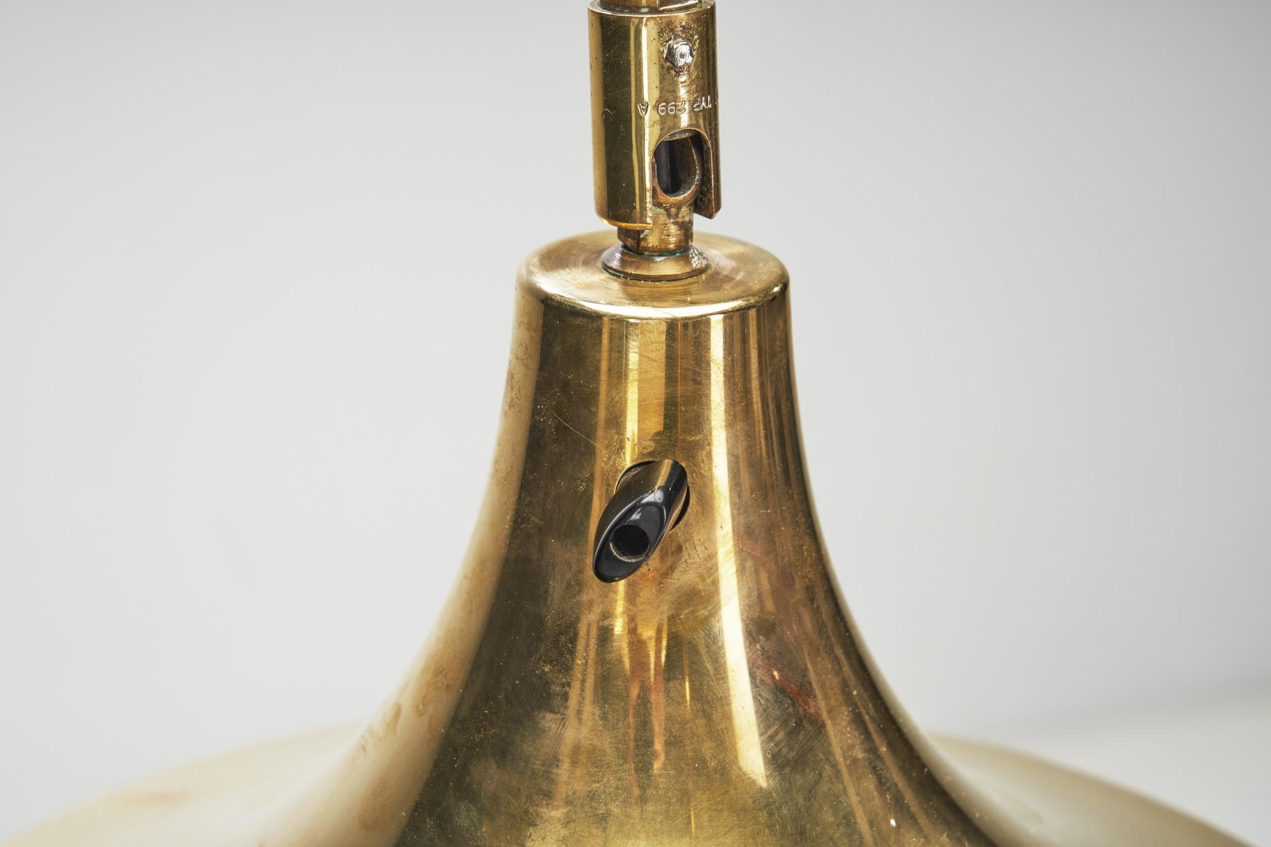 Börje Claes Brass Floor Lamp with Adjustable Shade for Norlett Elit, Sweden 1960 For Sale 1