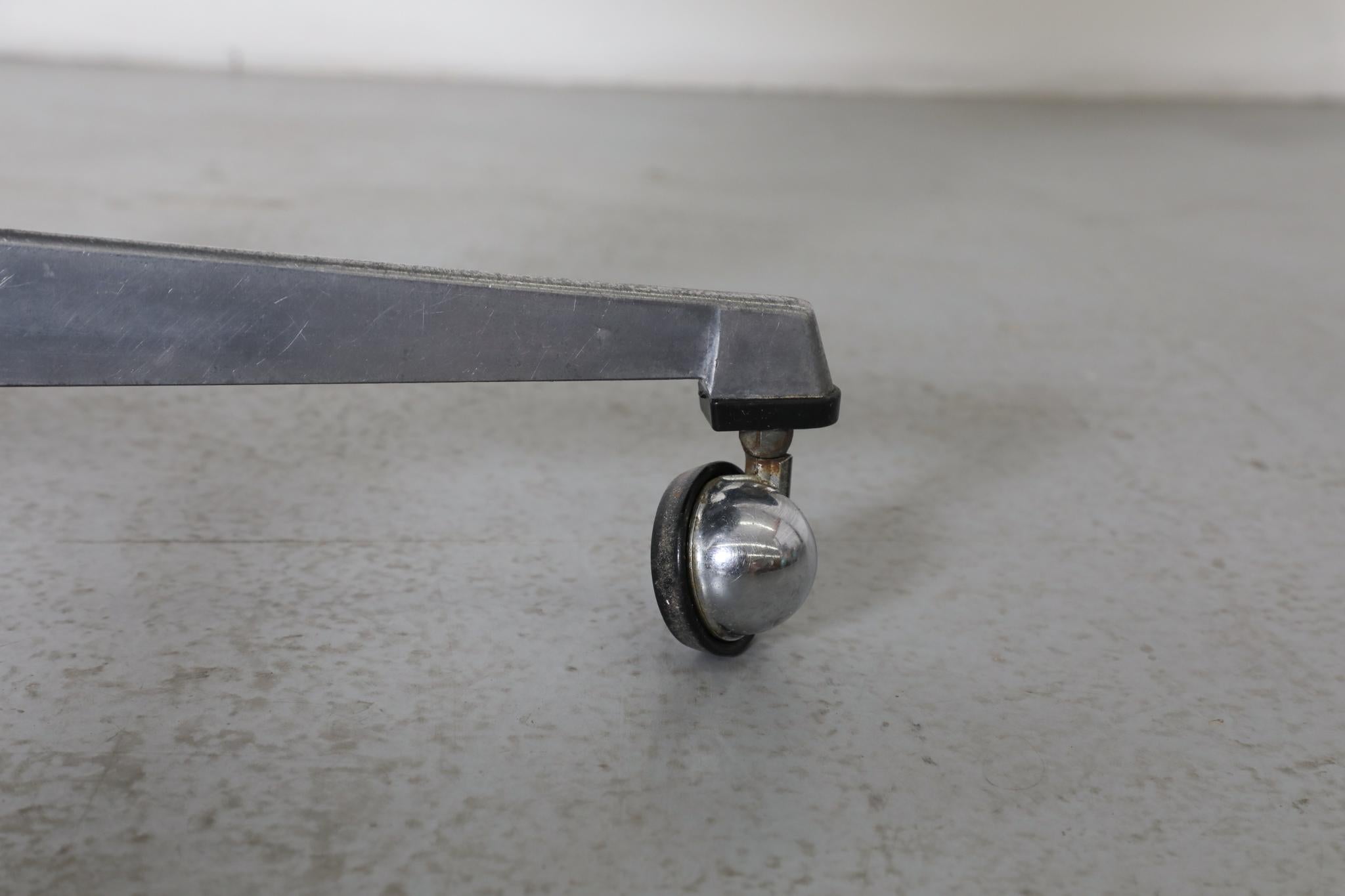 Börje Johanson 'Venus' Bürostuhl, rollend im Angebot 9