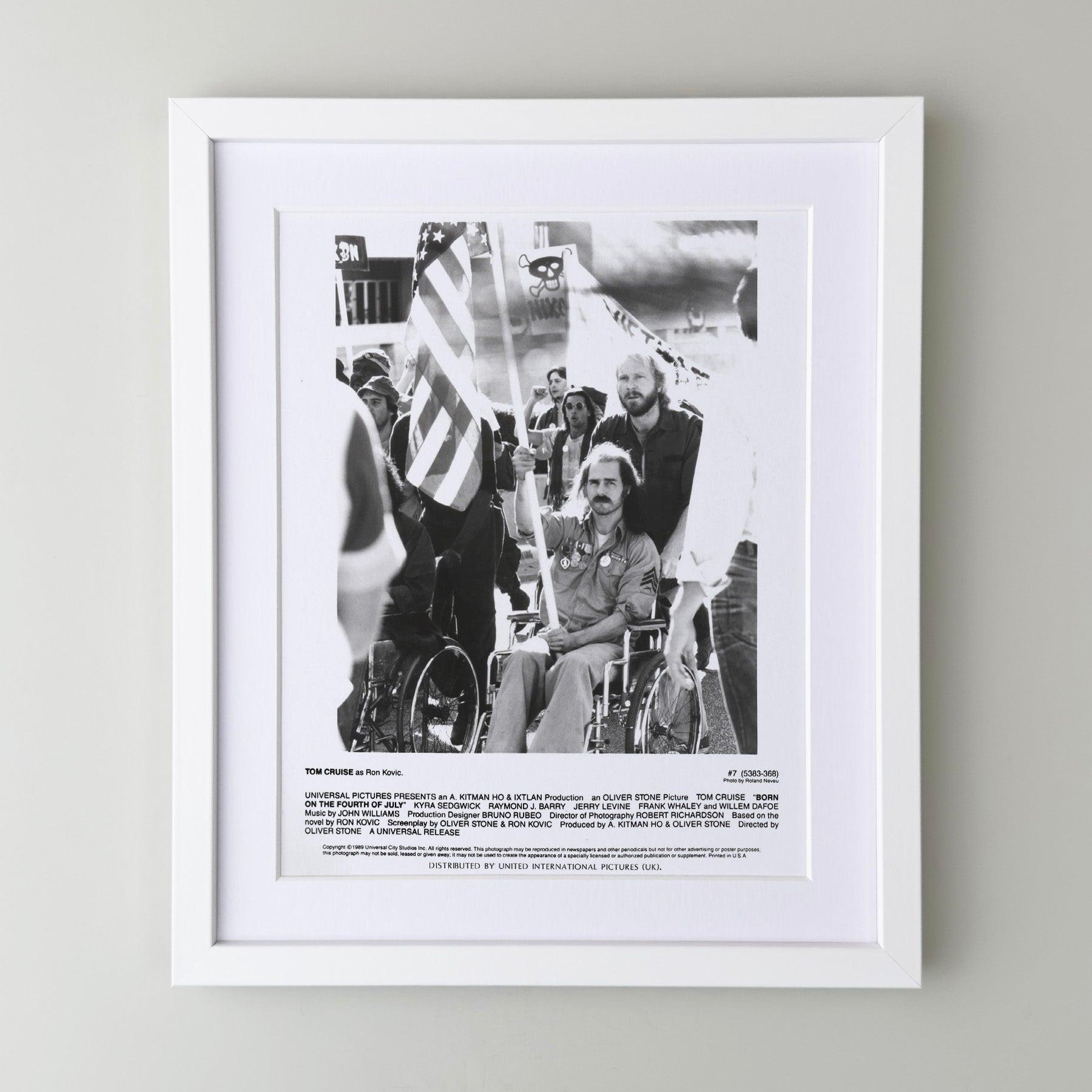 Américain Born on the Forth of July 1989 Publicity Film Movie Press Still Framed en vente