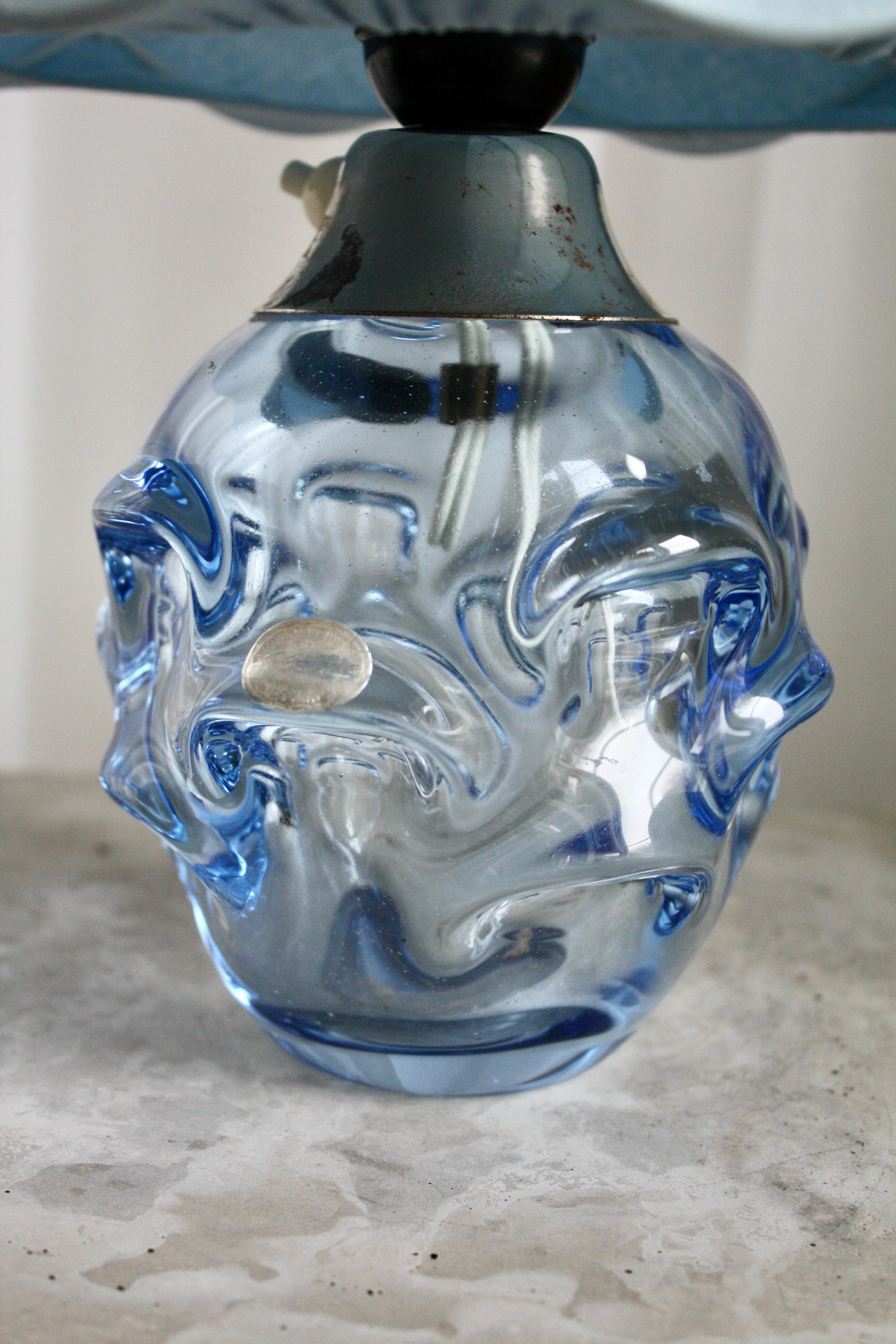 Lampe de table Börne Augustsson en verre bleu clair, Åseda Glasbruk, Suède, vers 1950 en vente 6