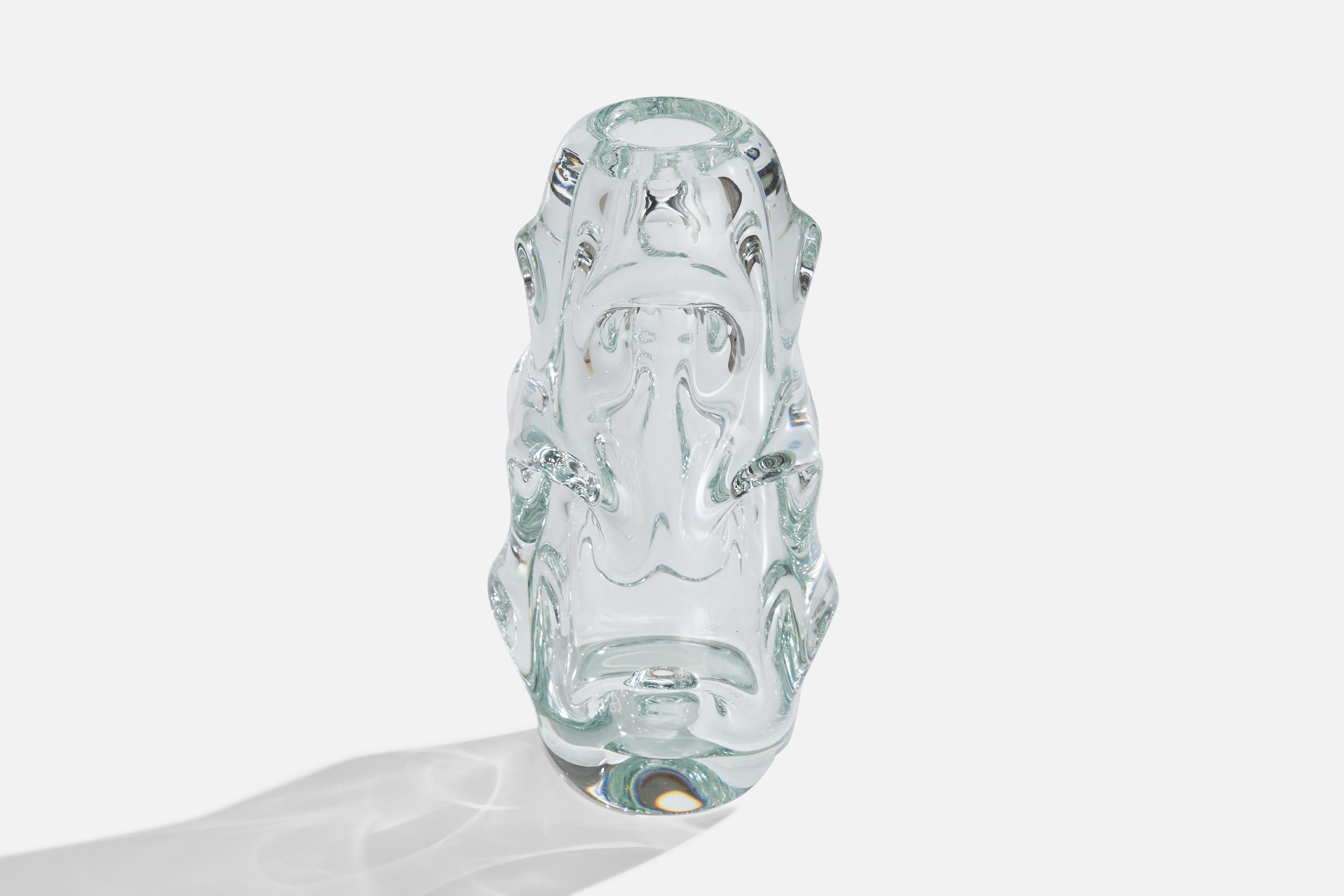 Organische Vase aus geblasenem Glas, entworfen von Börne Augustsson und hergestellt von Åseda Glasbruk, Schweden, um 1940.