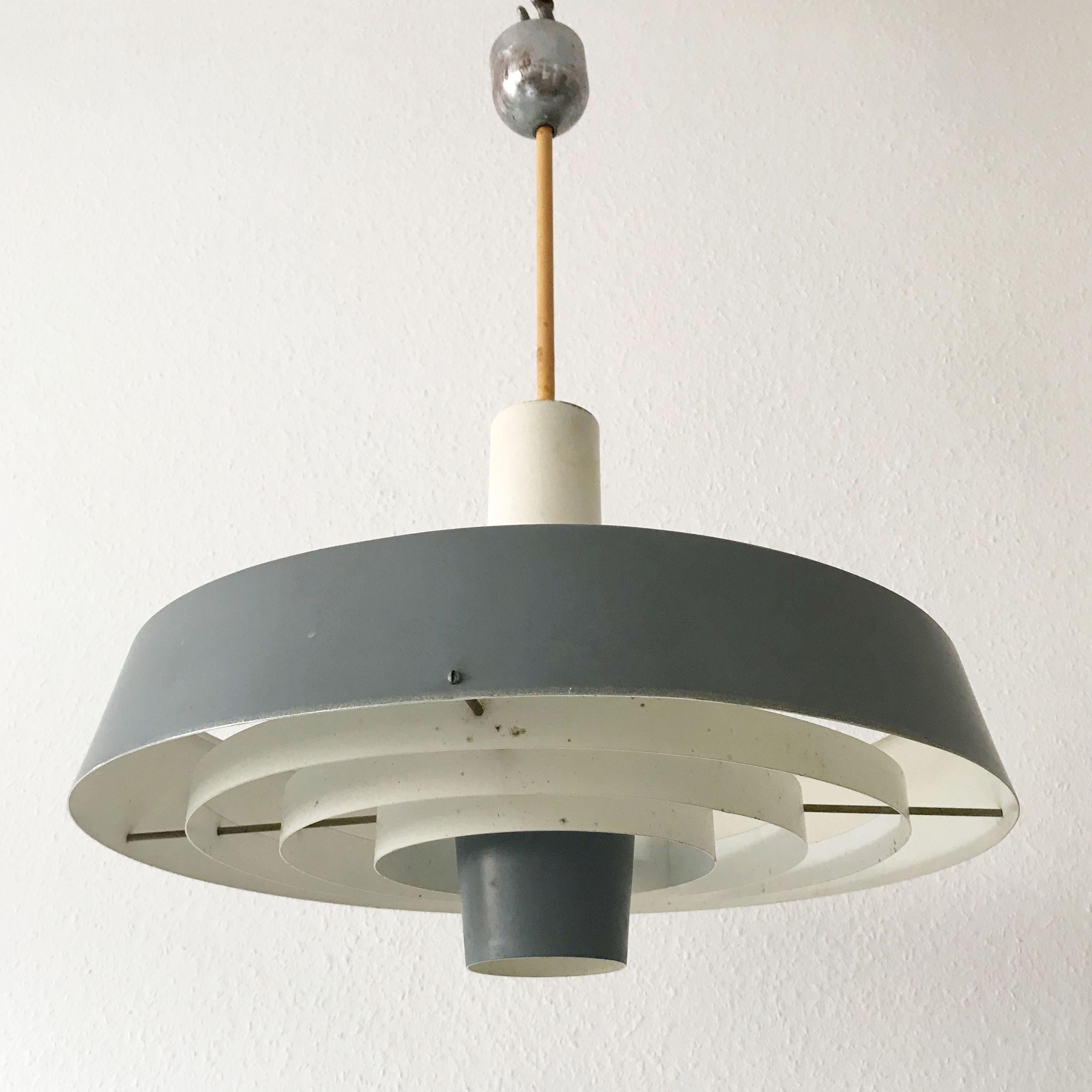 Mid-Century Modern Lampe à suspension Bornholmpendel de Finn Monies & Gunnar Jensen pour Louis Poulsen en vente