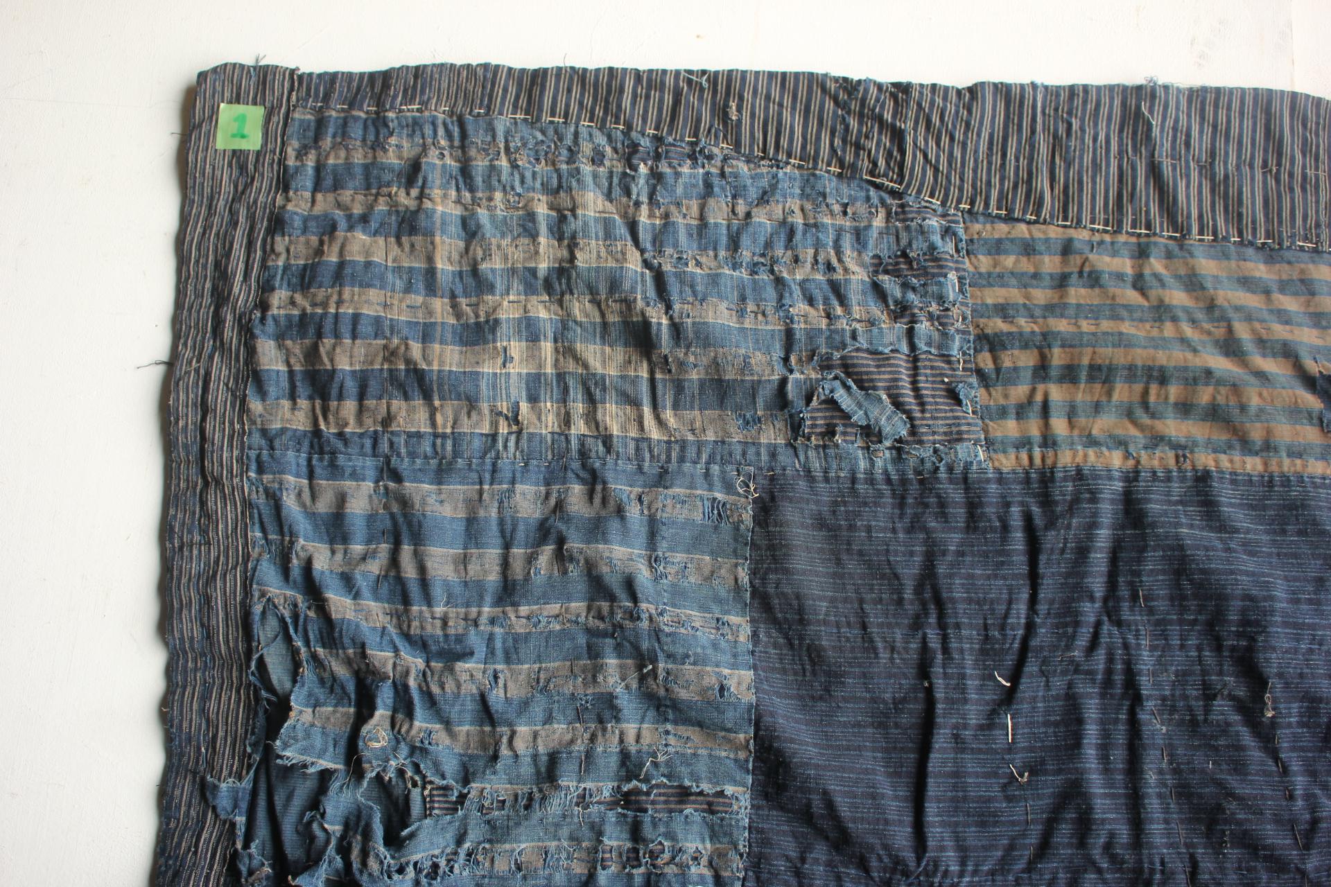 Boro1 Japanese Antiques Primitive Art BORO Indigo-dyed Old Cloth patchwork Abîmé - En vente à Niiza, JP