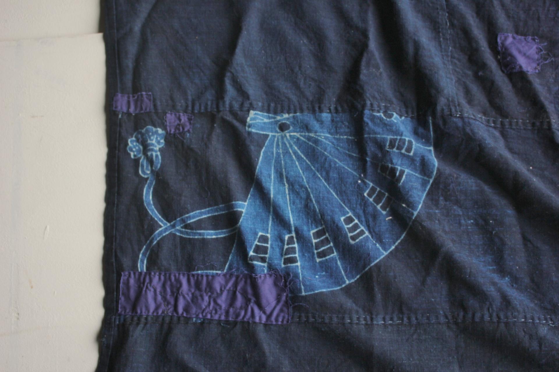 Boro10 Antiquités japonaises Tapisserie ancienne en tissu teint à l'indigo en vente 10