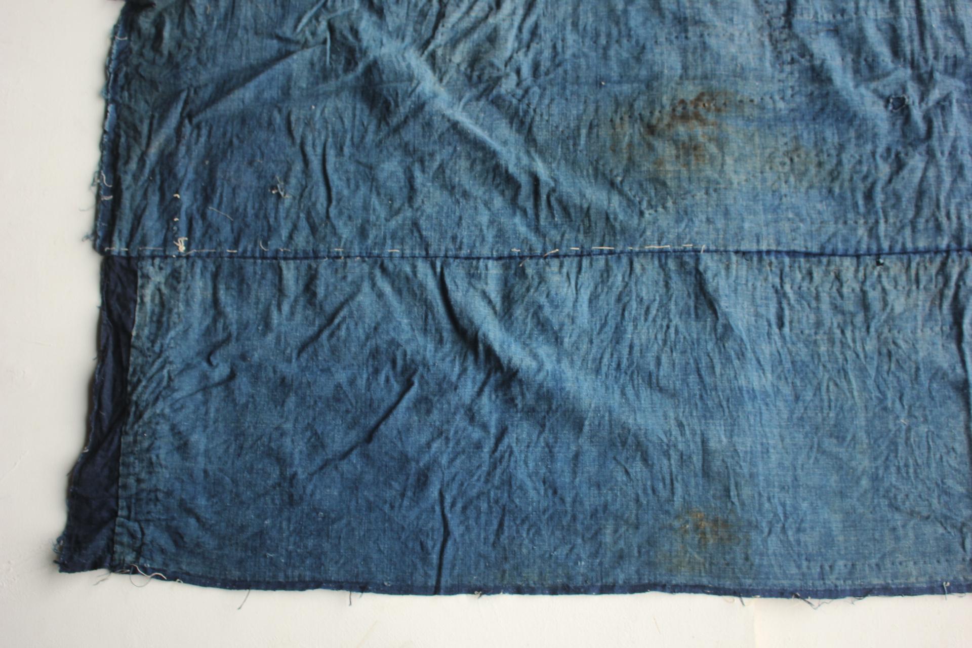 Boro3 Antiquités japonaises Art primitif BORO Patchwork de vieux tissus teints à l'indigo en vente 7
