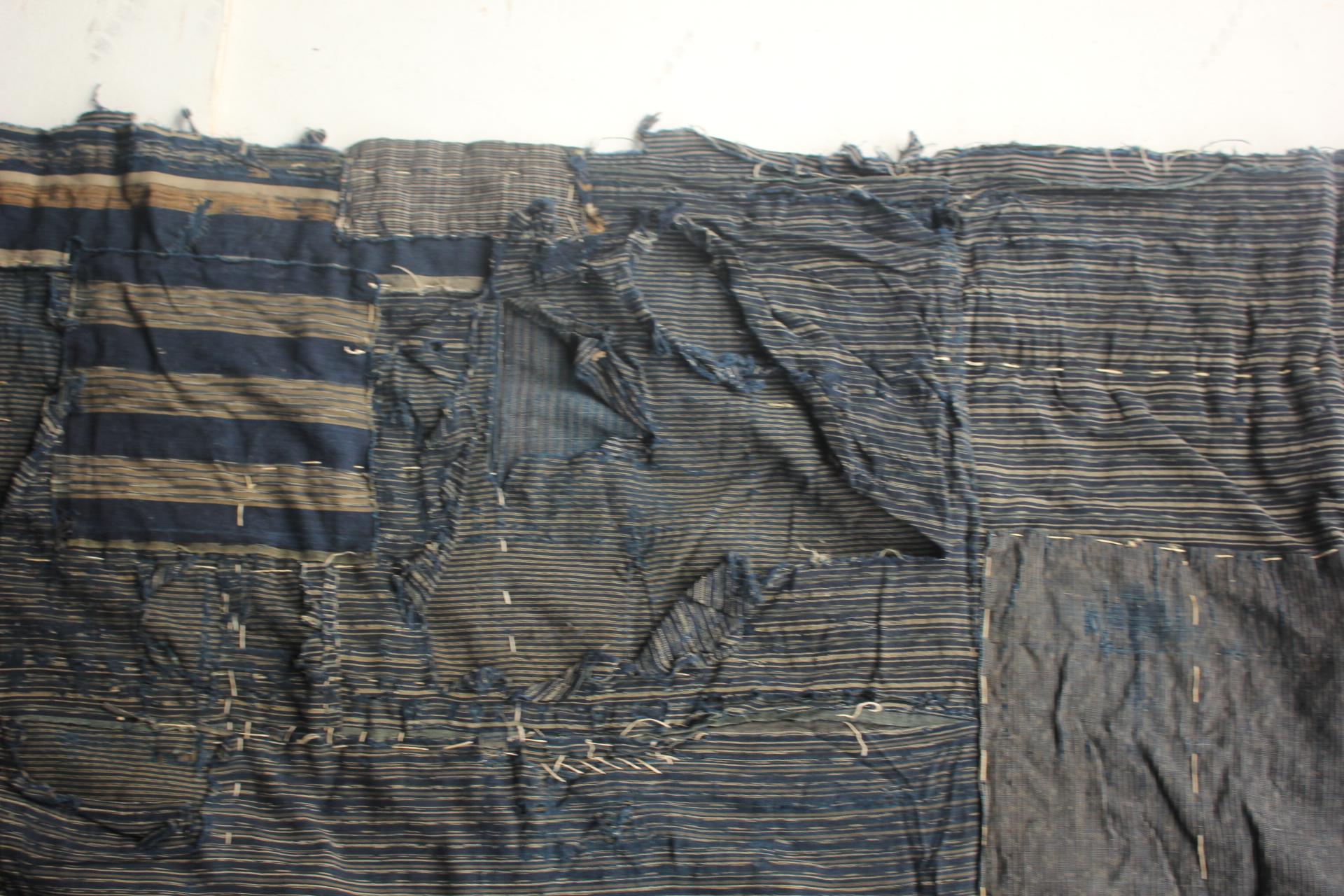 Japonais Boro6 Antiquités japonaises Art primitif BORO Patchwork de vieux tissus teints à l'indigo en vente