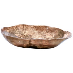 Forme empruntée n° 7, récipient en bronze siliconé moulé