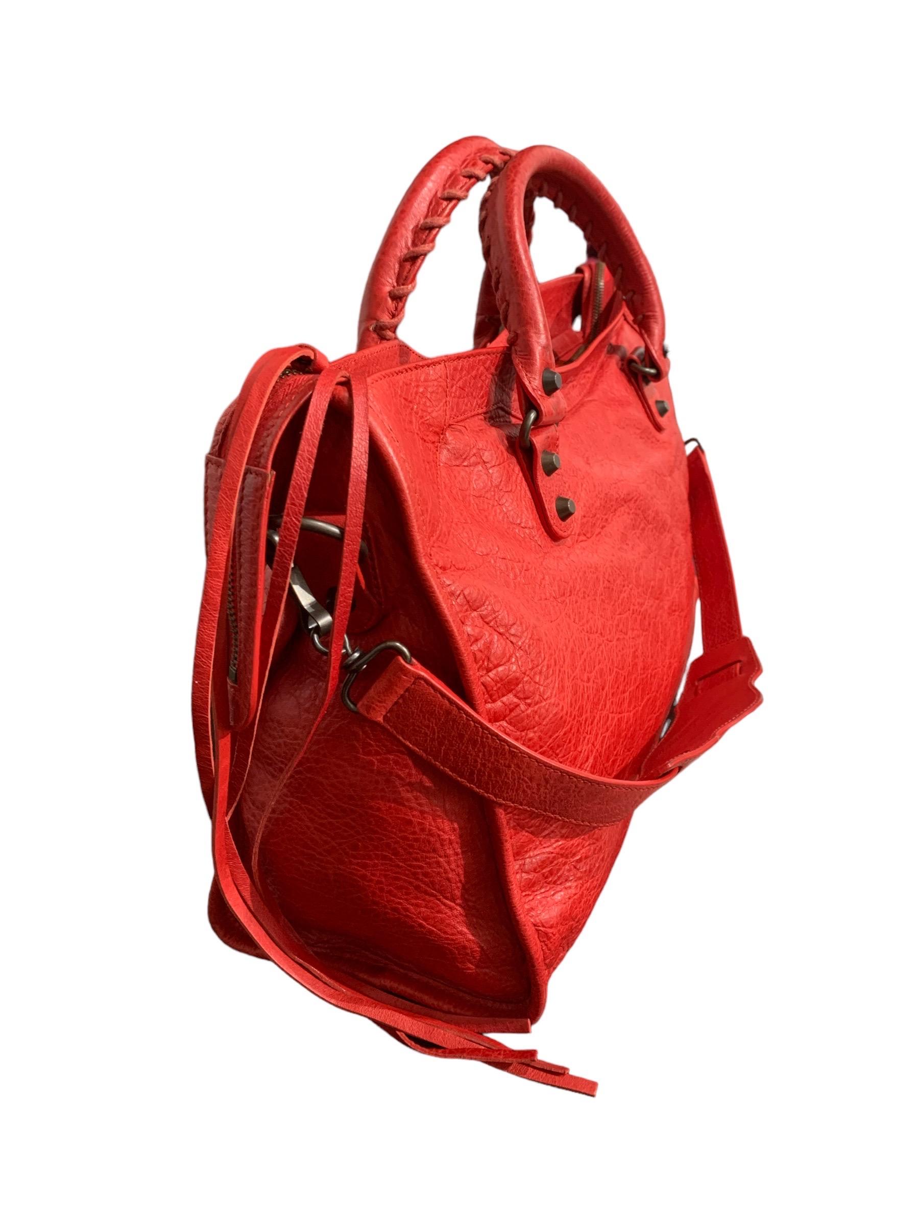 Borsa A Mano Balenciaga First Medium Rossa Pour femmes en vente