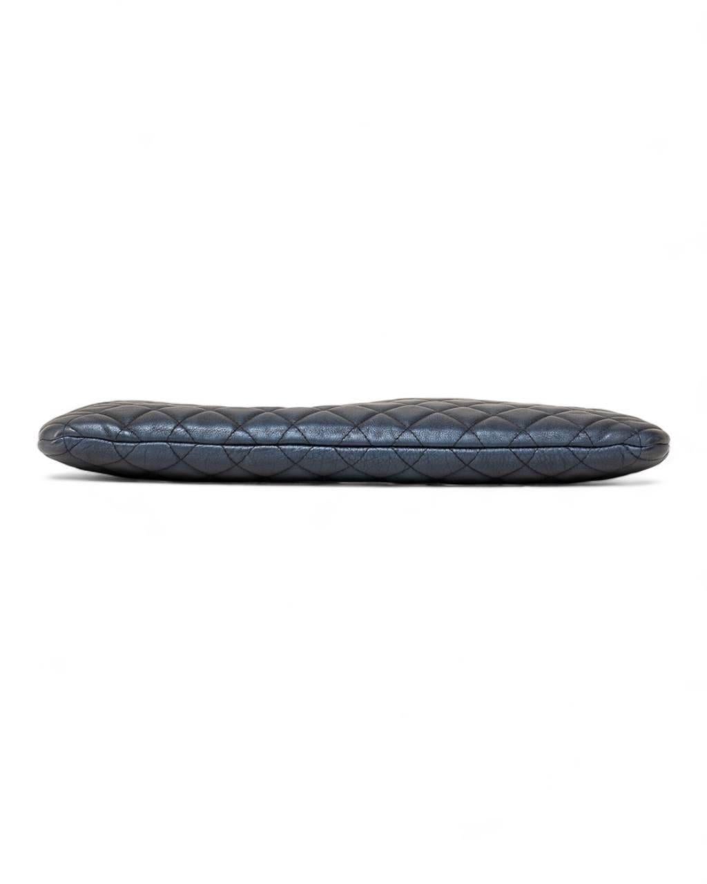 Borsa A Mano Chanel Clutch Boy Timeless Blu For Sale 5