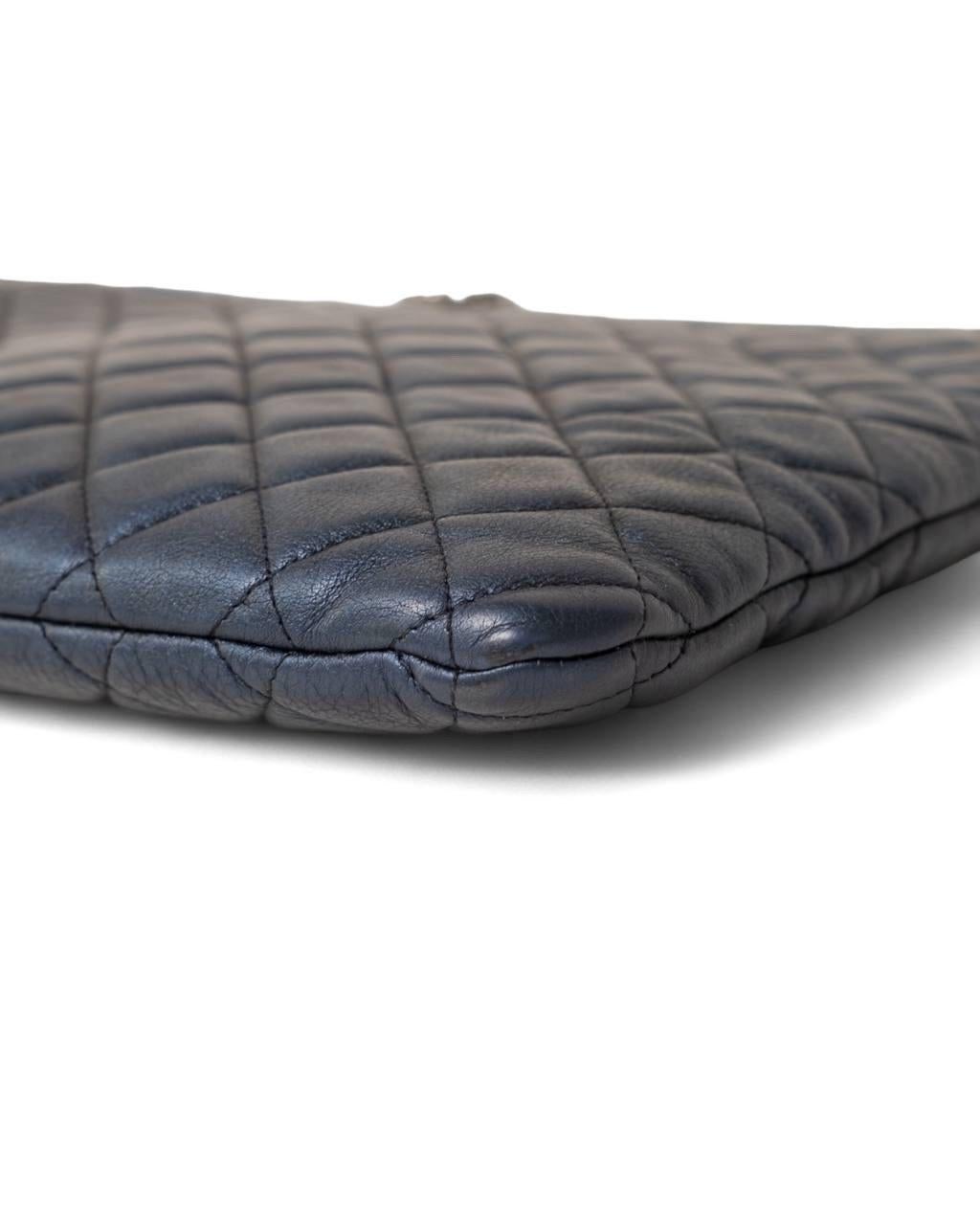 Borsa A Mano Chanel Clutch Boy Timeless Blu For Sale 3