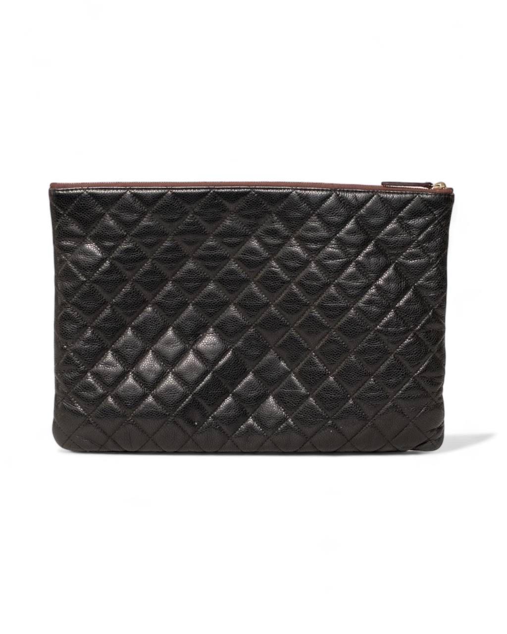Borsa A Mano Chanel Clutch Timeless Kaviar Nera im Zustand „Gut“ im Angebot in Torre Del Greco, IT