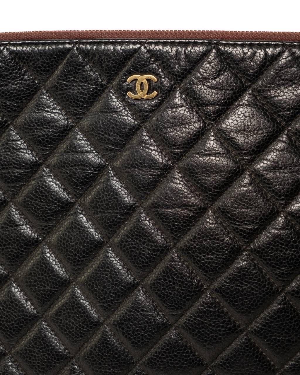 Borsa A Mano Chanel Clutch Timeless Kaviar Nera Damen im Angebot