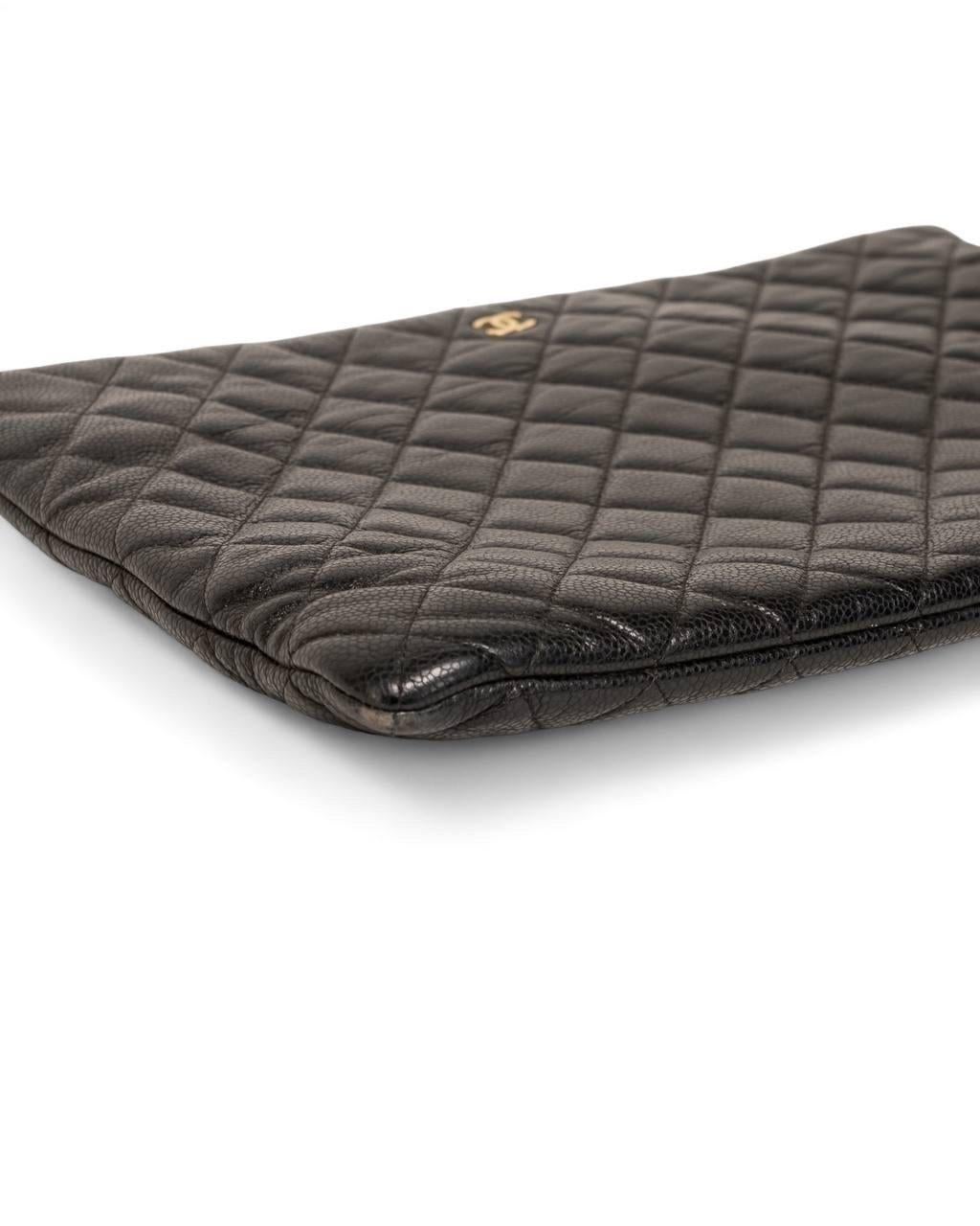 Borsa A Mano Chanel Clutch Timeless Kaviar Nera im Angebot 3